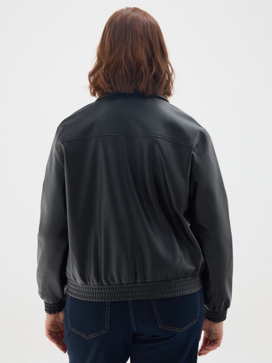 Black regular fit jacket with zip_3
