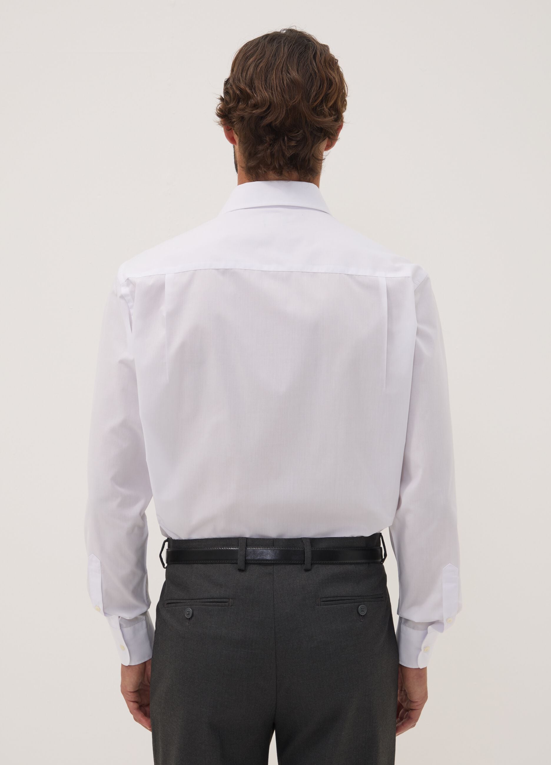 Camicia bianca regular fit con collo classico easy iron