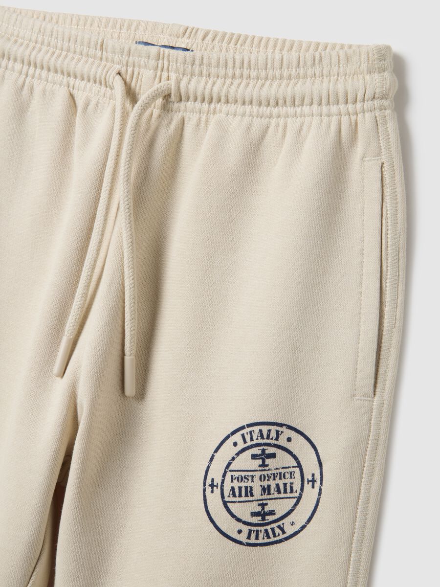Kids' beige jogger trousers in pure cotton regular fit with logo_2