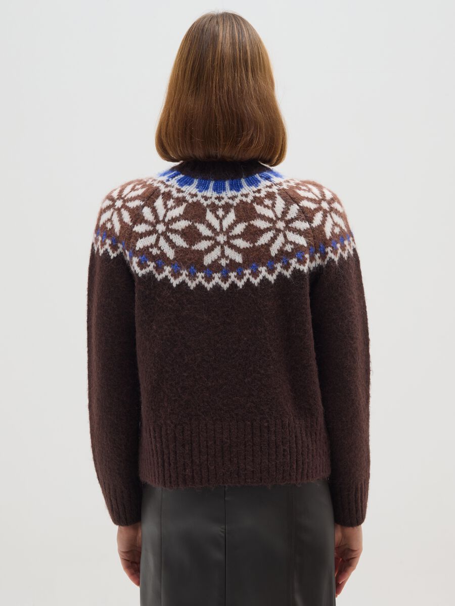Brown jumper with jacquard pattern_3