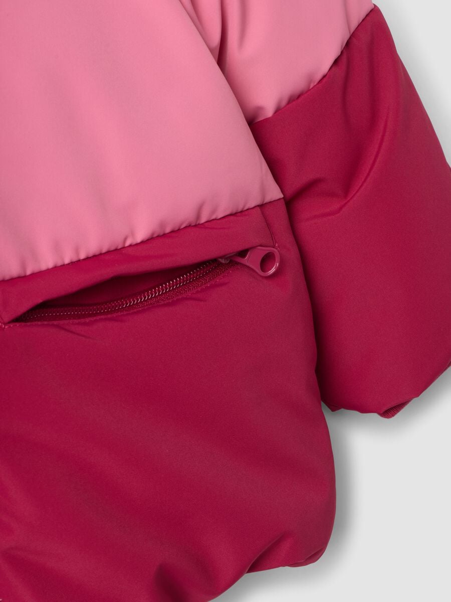 Colour-block padded puffer jacket with removable hood_3