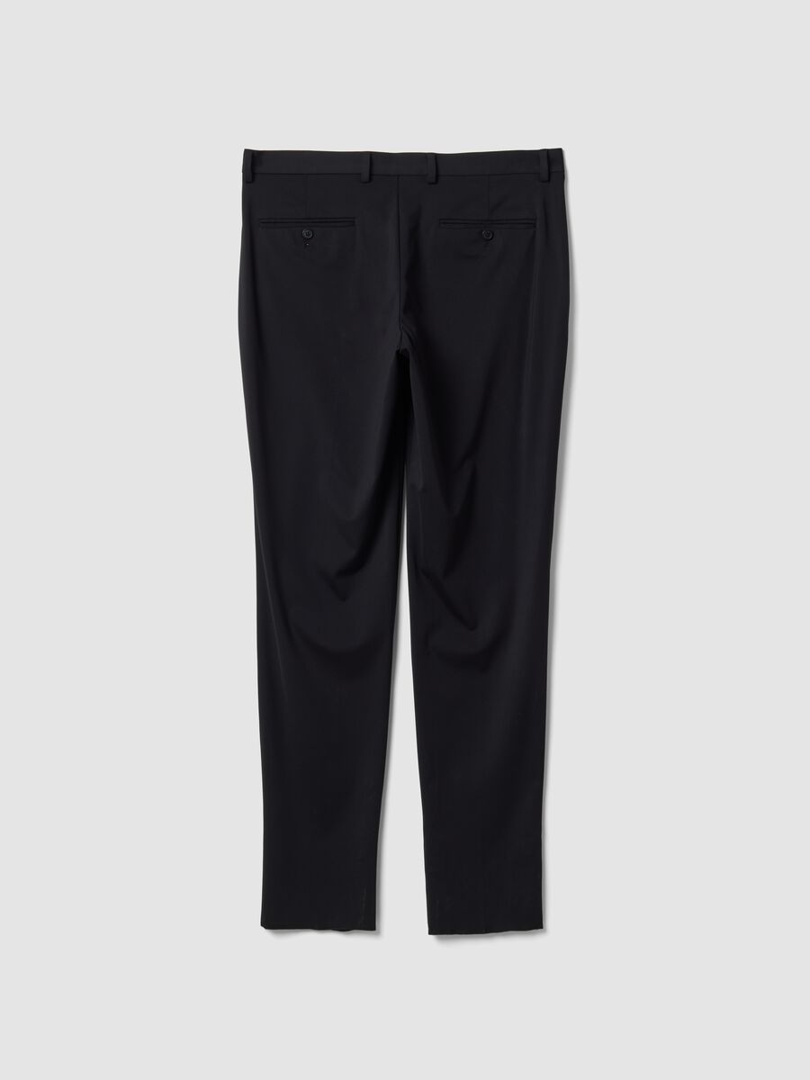 Black formal slim-fit trousers in 4-way stretch fabric_2