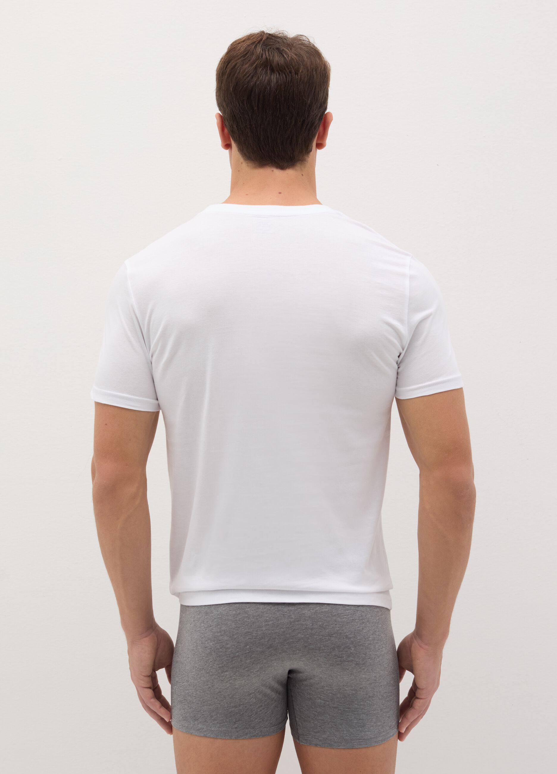 Three-pack organic cotton undershirts with V neck