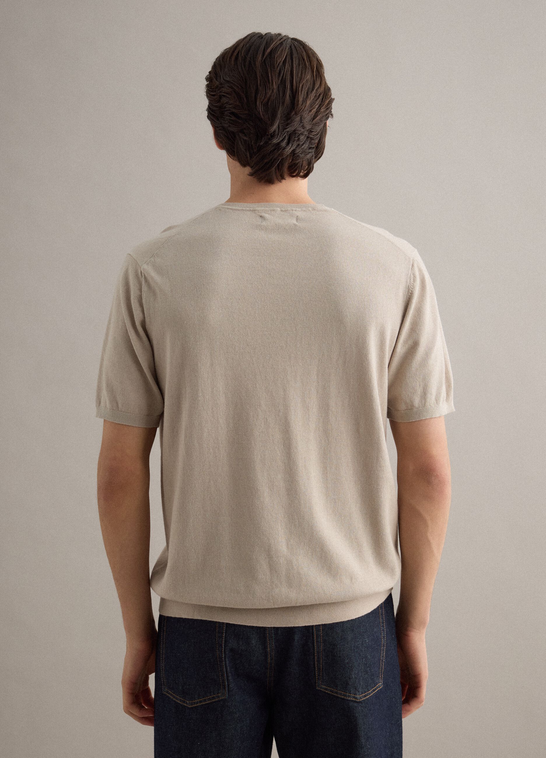 Short-sleeve beige cotton, linen, and silk blend regular fit t-shirt