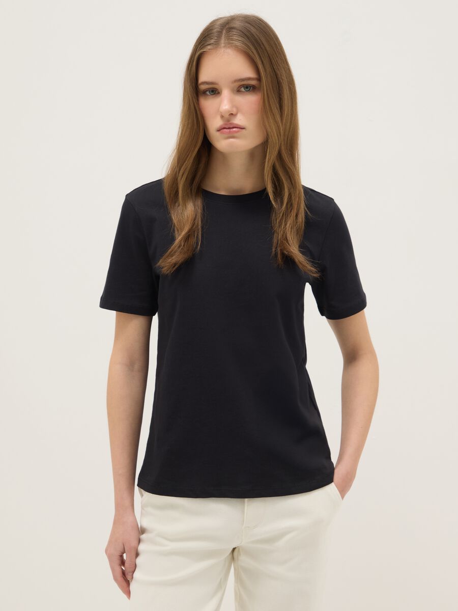 Black pure cotton regular fit T-shirt_0