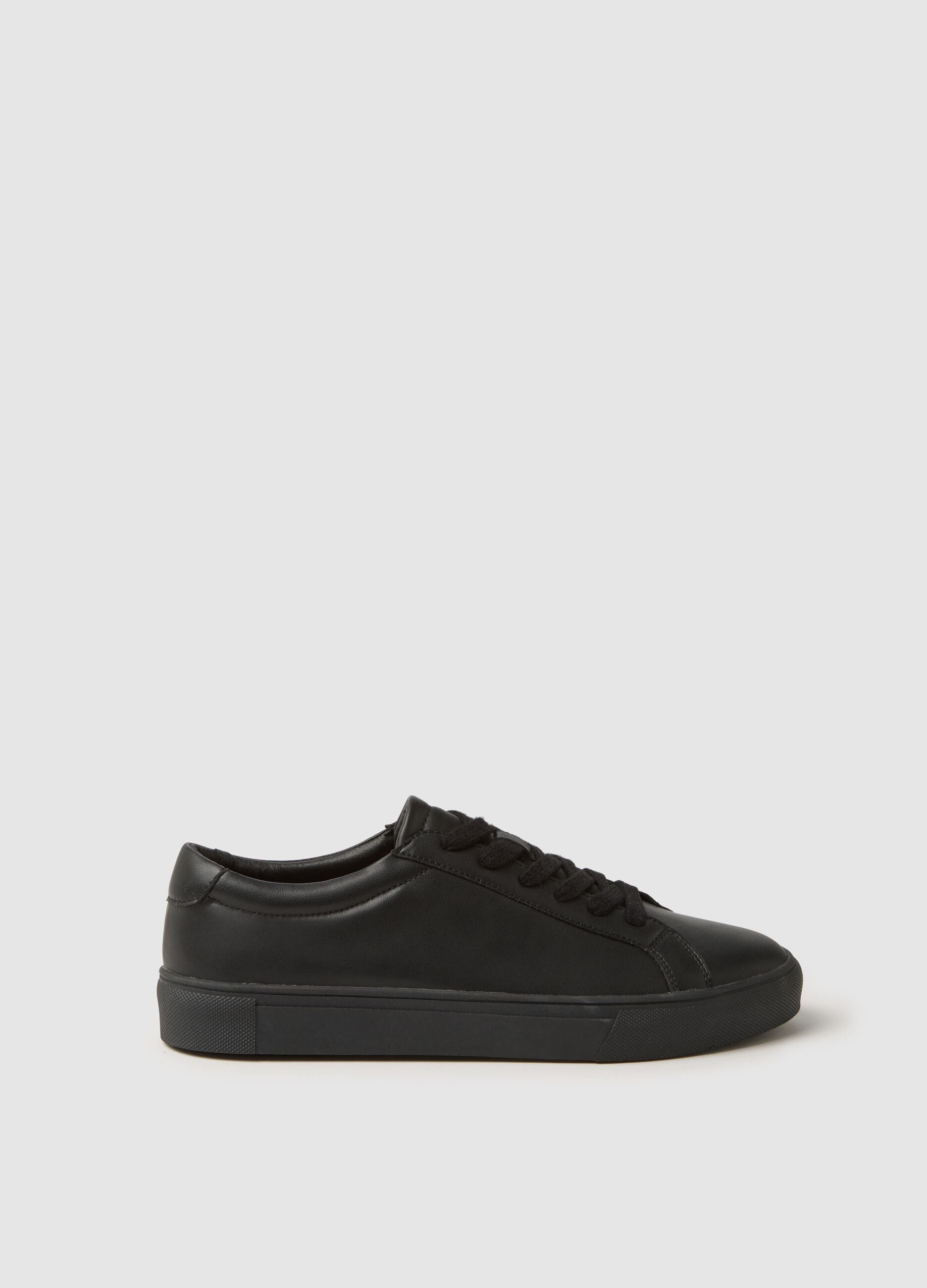 Scarpe basse nere casual