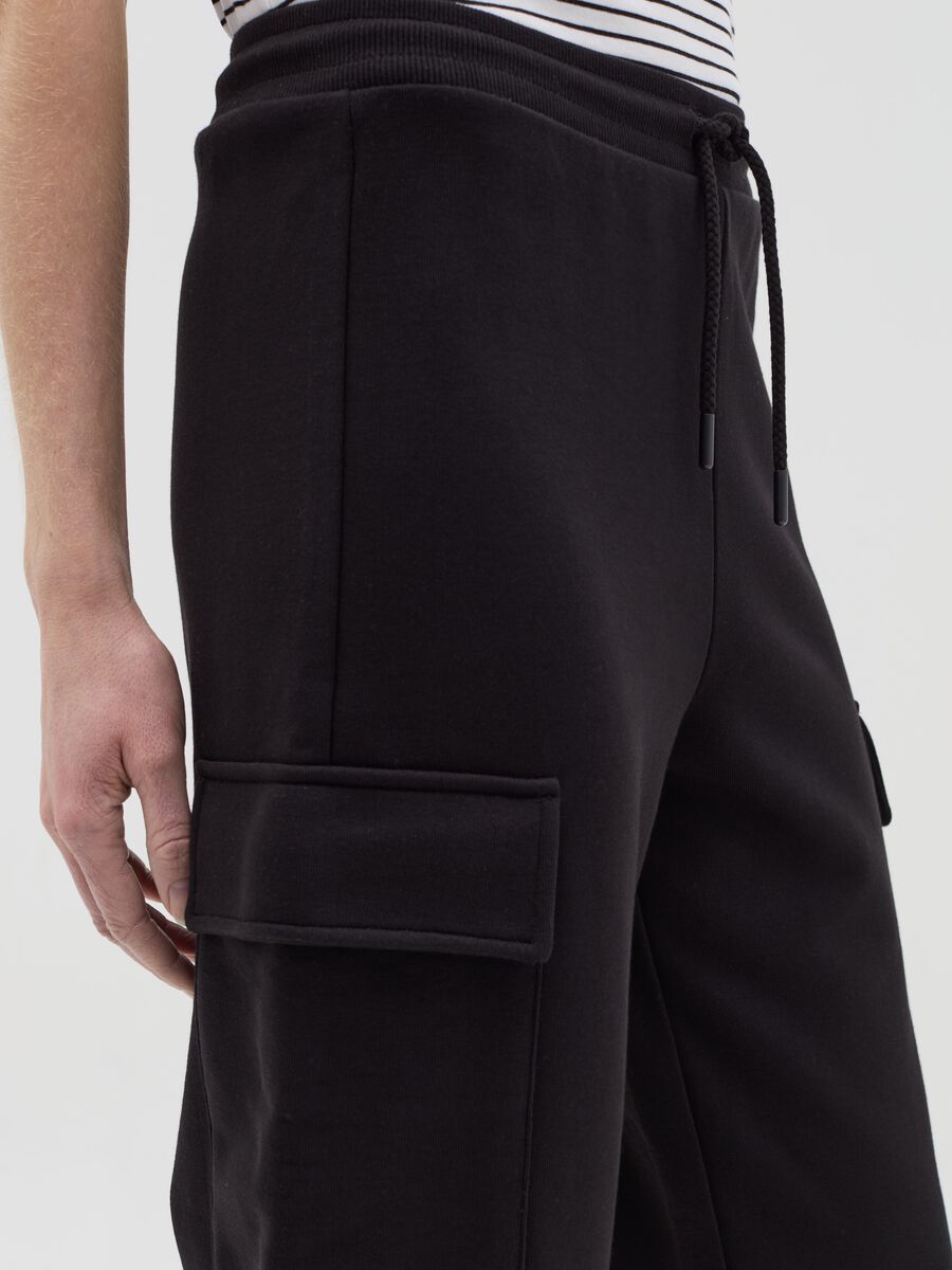 Cargo joggers in fleece with drawstring_2