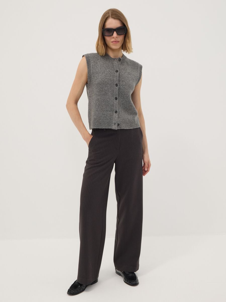 Grey stretch wool crew-neck gilet_2