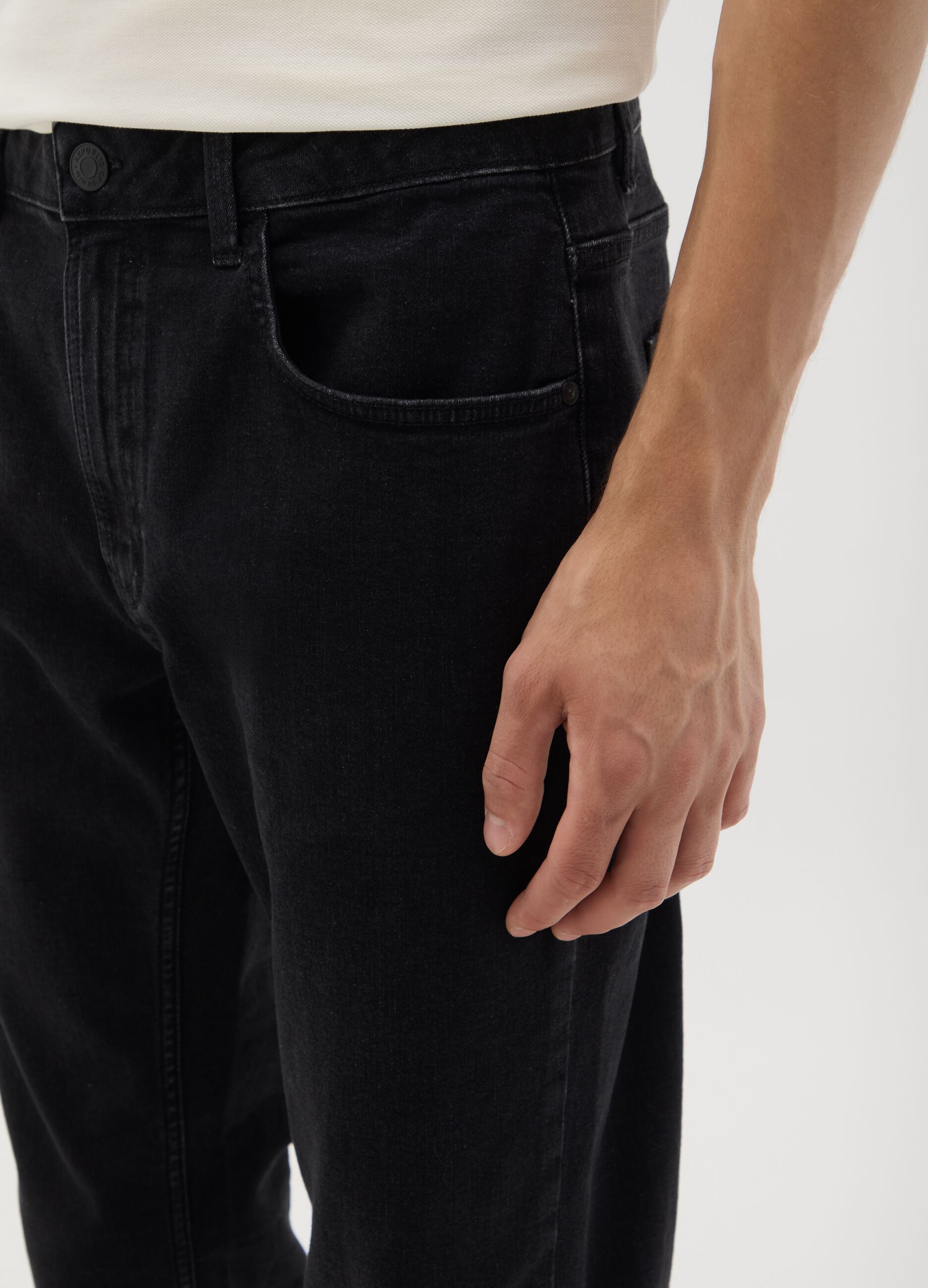 Jeans da uomo in denim nero regular fit