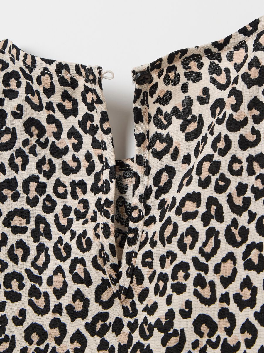 Short-sleeved beige shirt in viscose_5