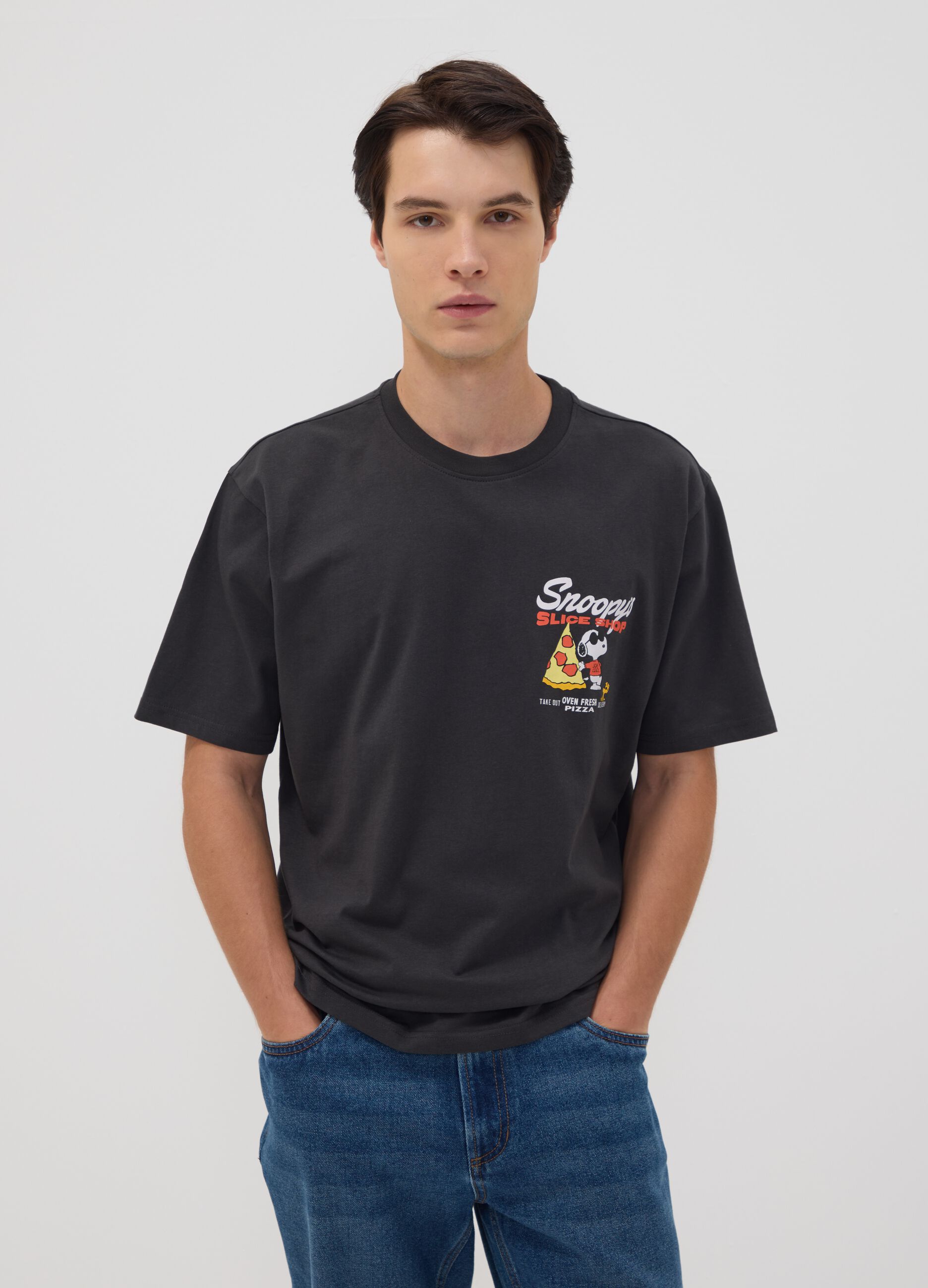 Grey pure cotton Peanuts printed T-shirt, relaxed fit
