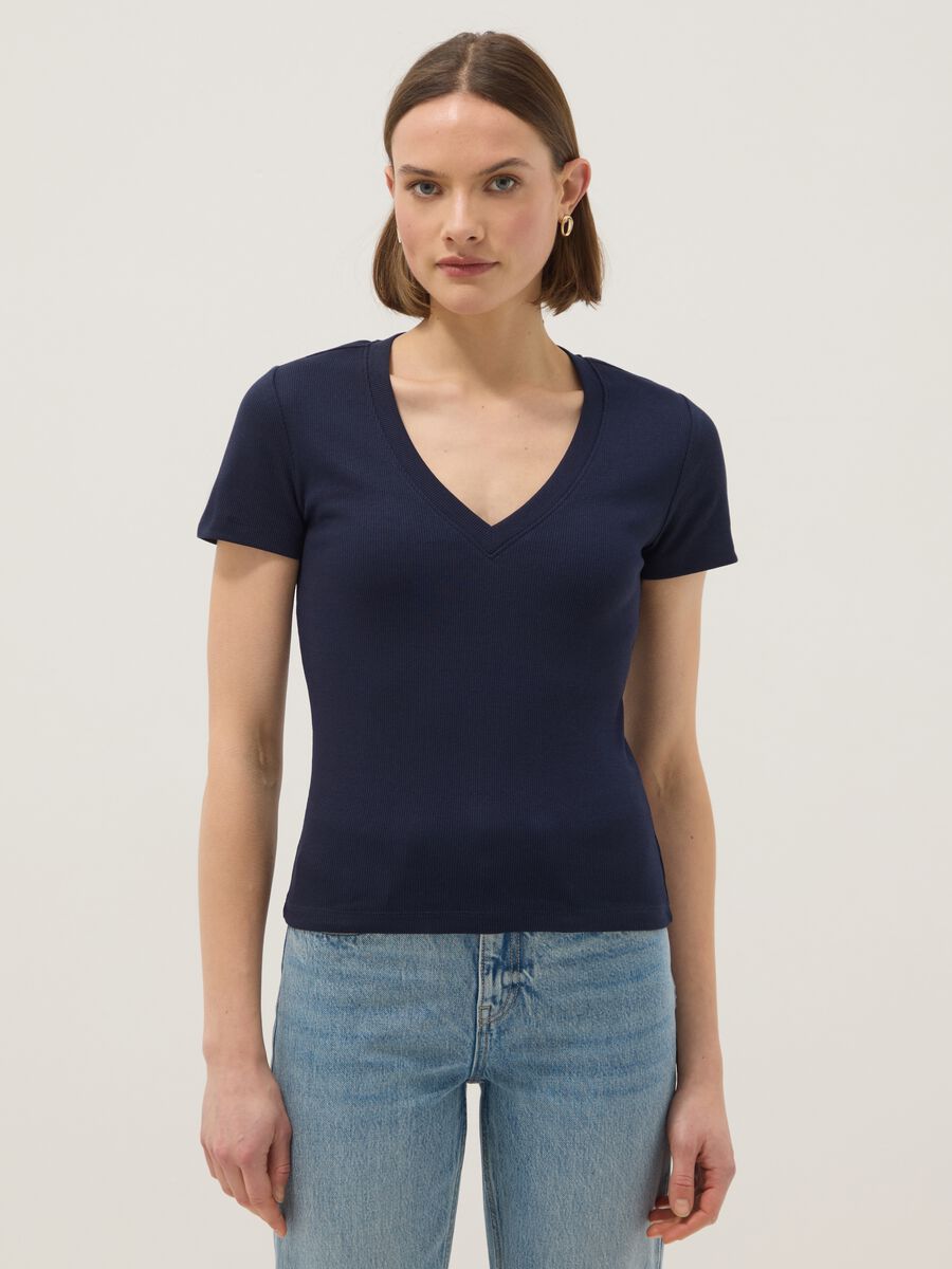 Blue stretch cotton T-shirt with deep V-neck regular fit_0