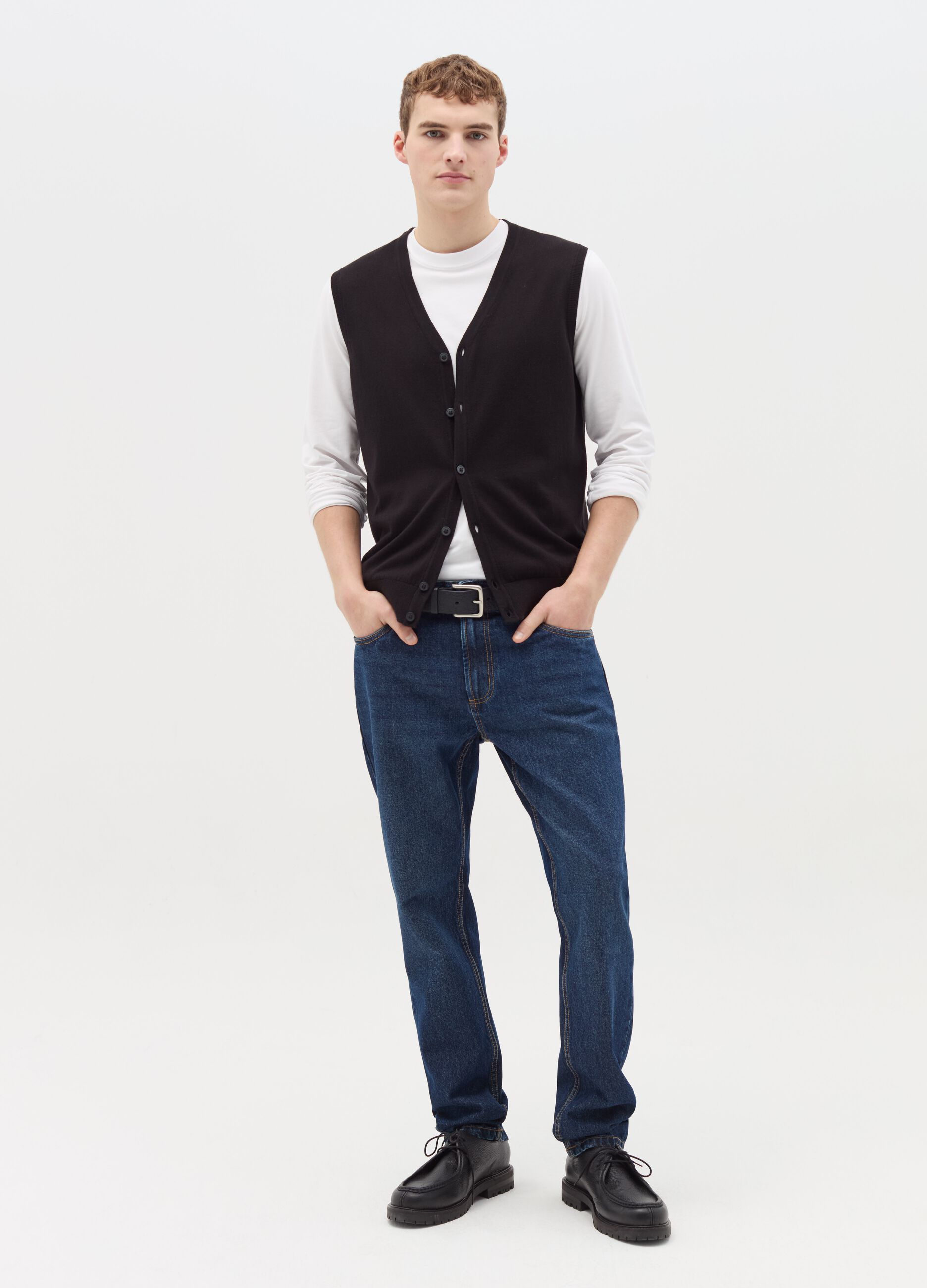 Slim-fit jeans with five pockets