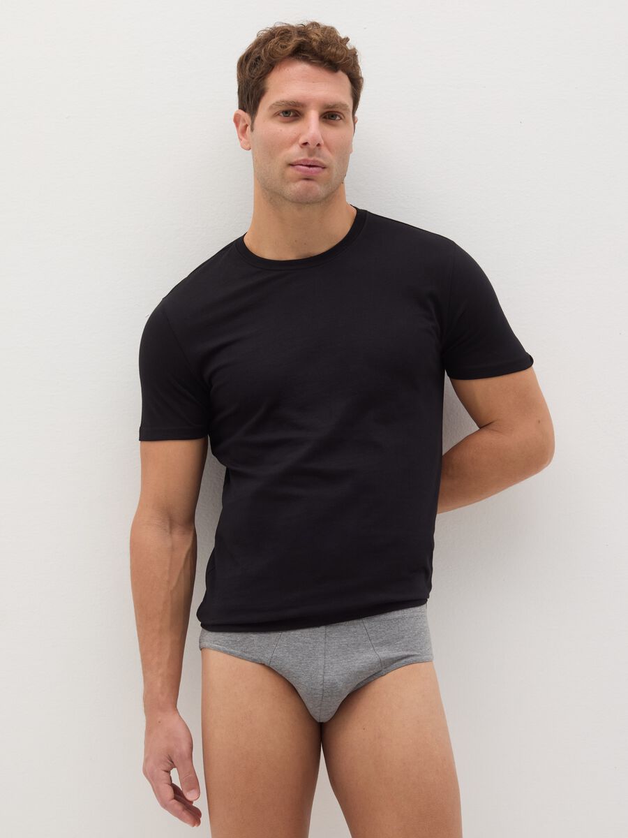 Three-pack organic cotton undershirts_0