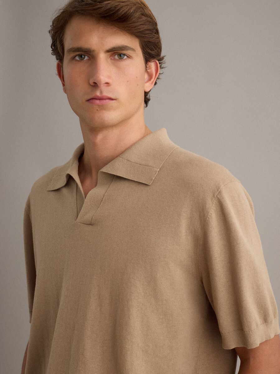 Polo beige a maniche corte in puro cotone regular fit_3