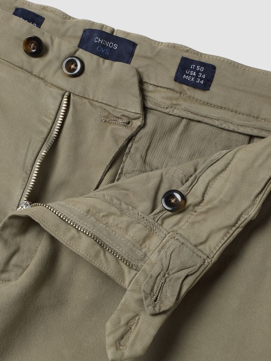 Brown stretch cotton-modal chino trousers_1
