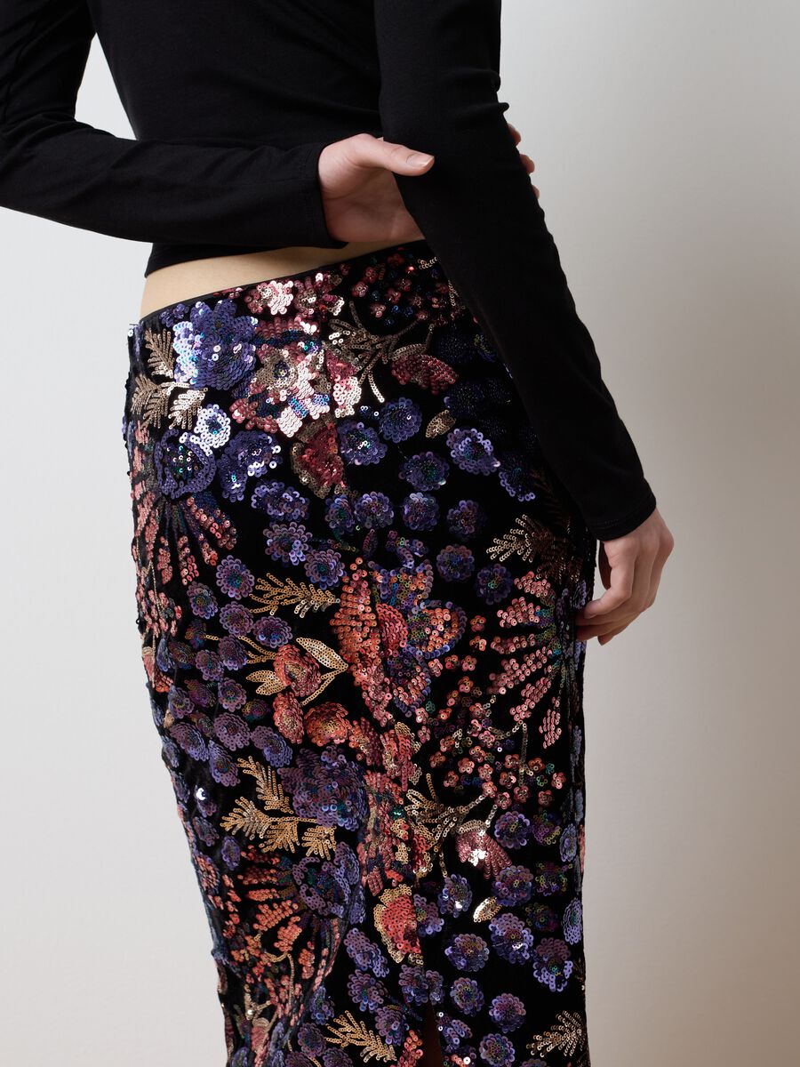 Multicoloured Floral Midi Skirt with Sequins_3