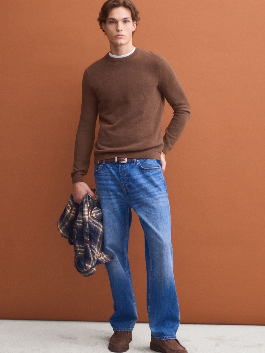 Maglia marrone in puro cotone girocollo regular fit_1