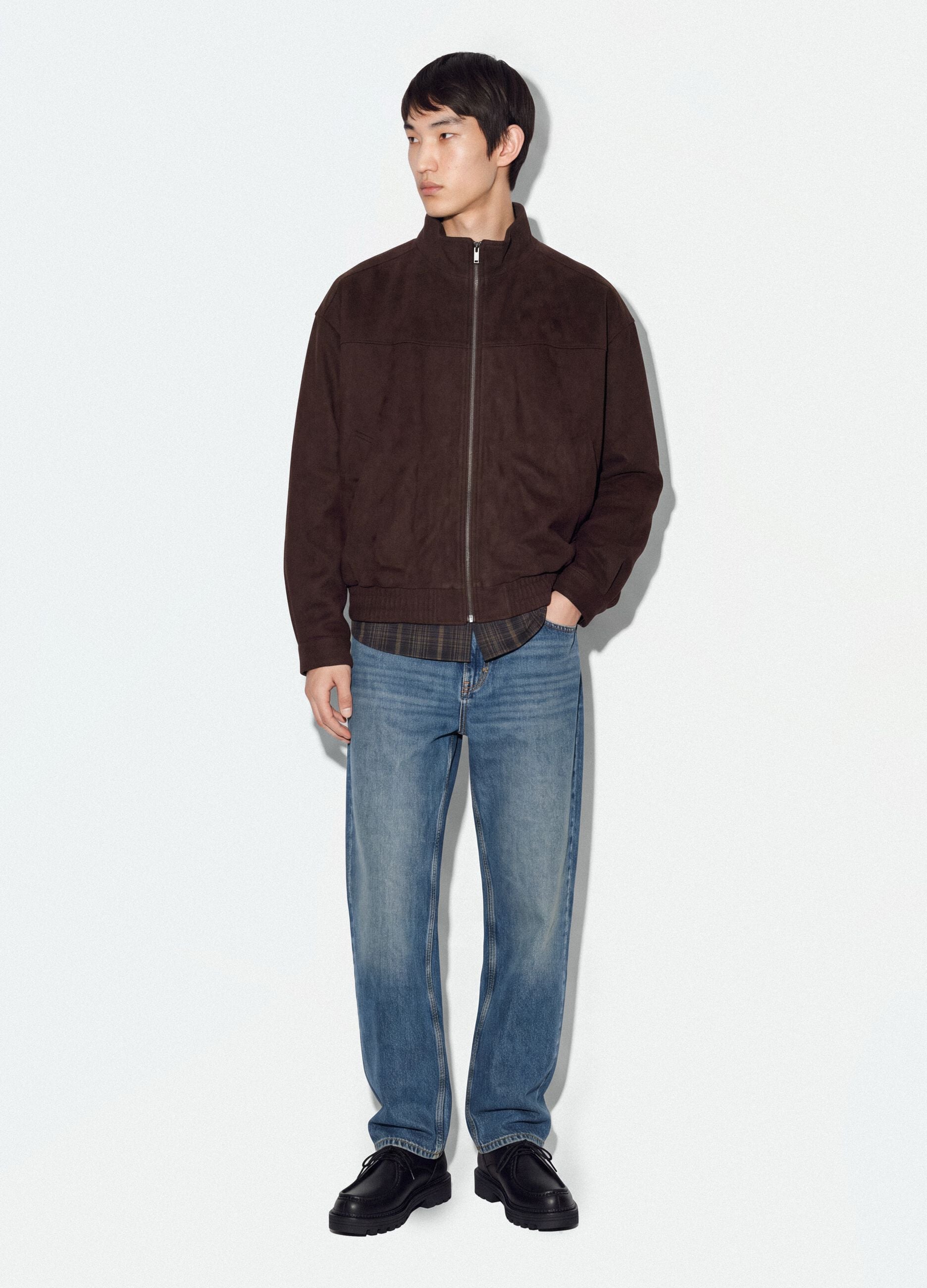 Giacca cropped marrone imbottita con zip over fit