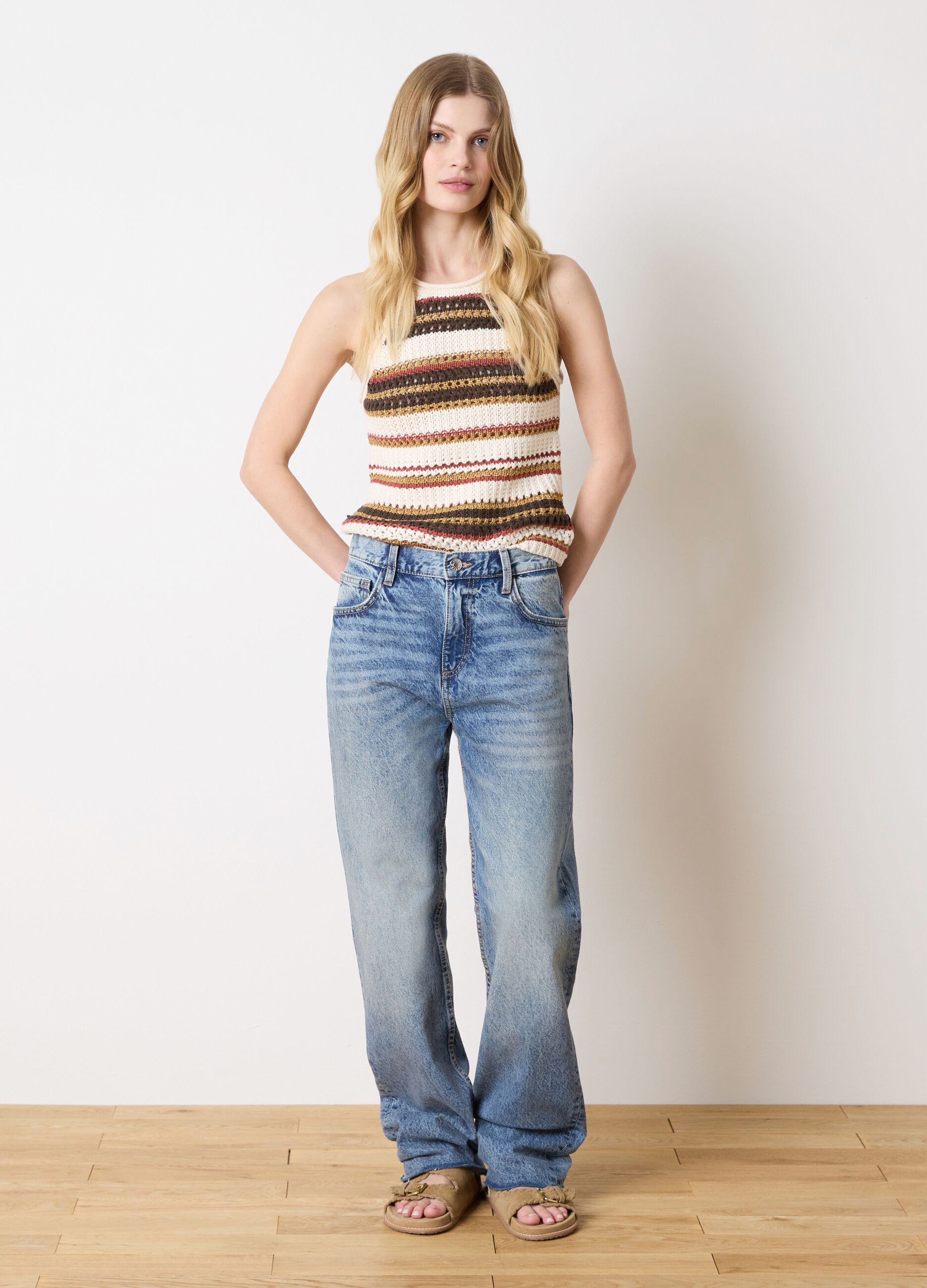 Tank top a righe crochet beige e marrone con dettagli lurex