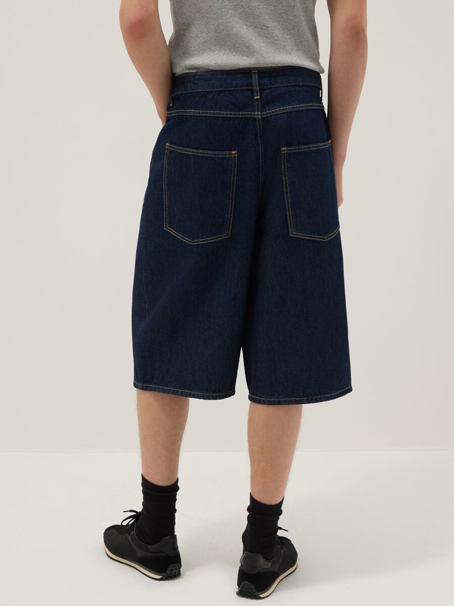 Blue denim slim fit pure cotton shorts_2