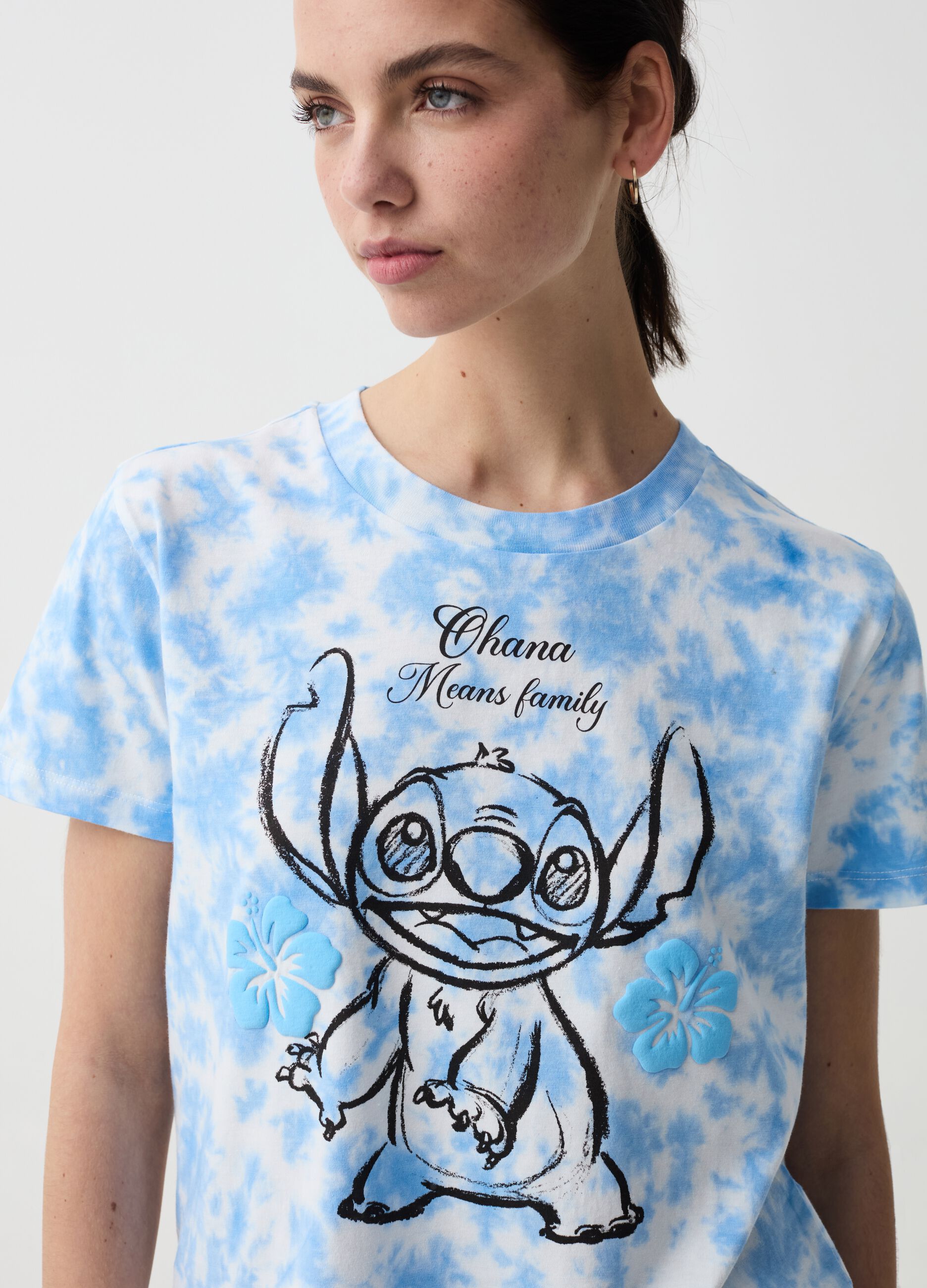 T-shirt Tie Dye con stampa Stitch