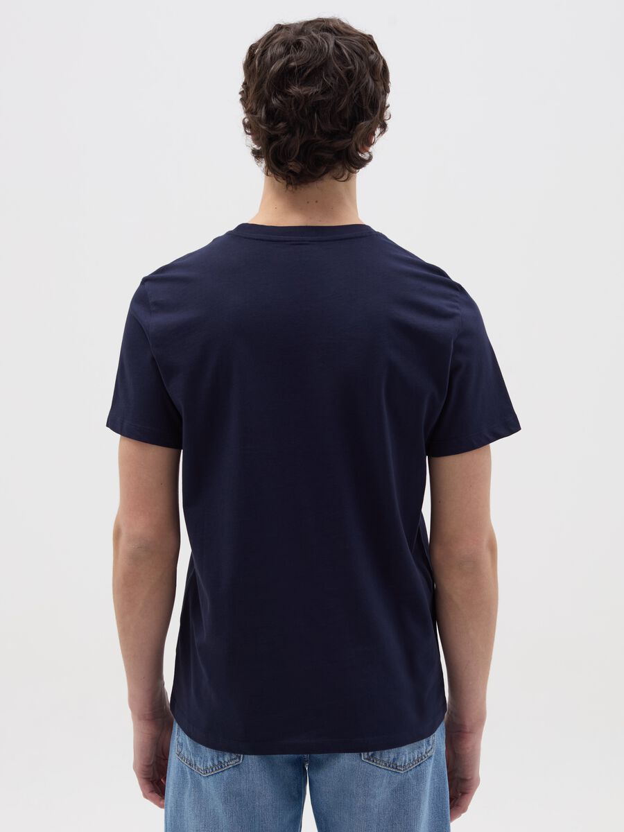 Relaxed-fit T-shirt with round neck_3