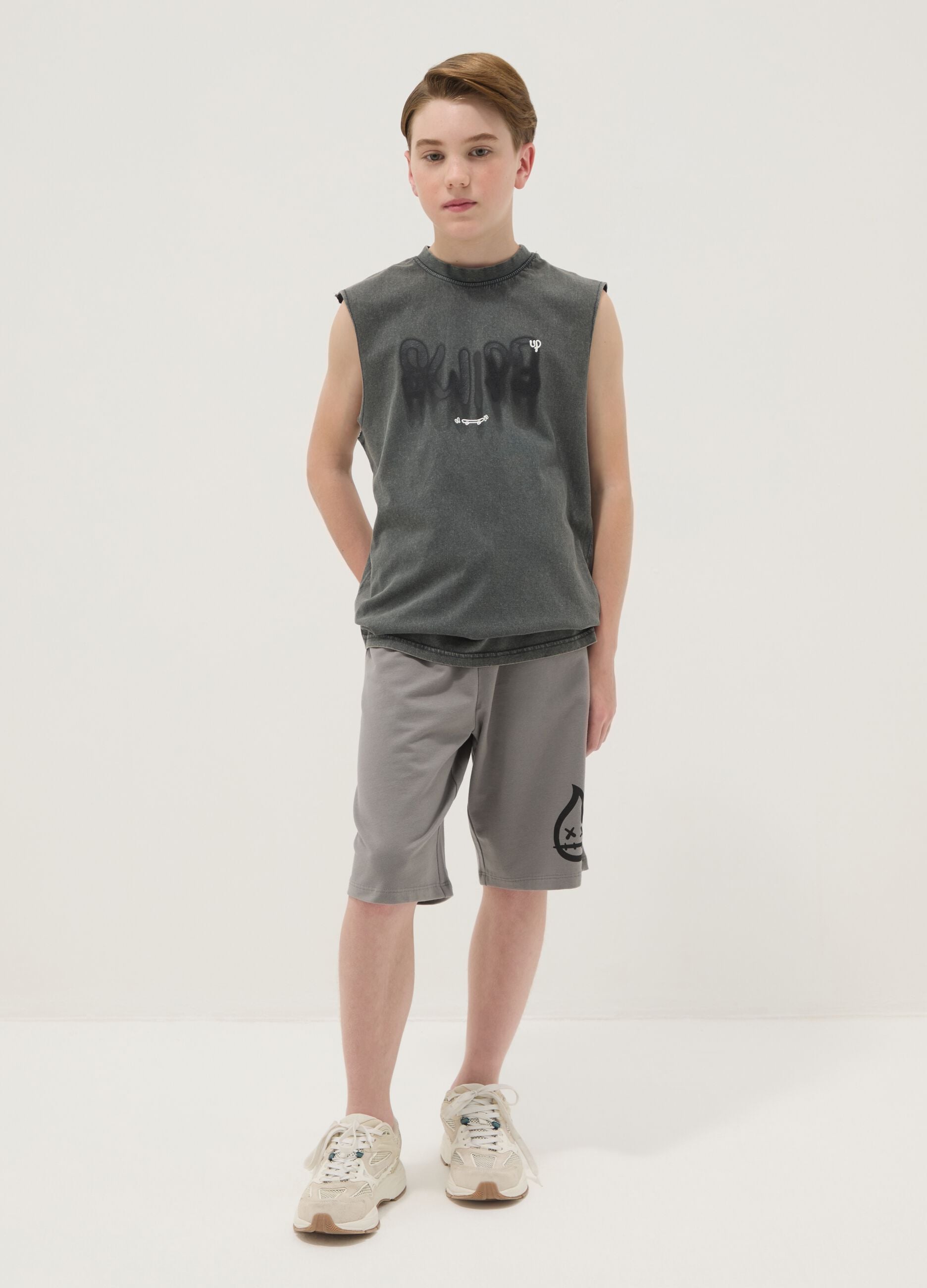 Boys' pure cotton grey shorts with regular fit