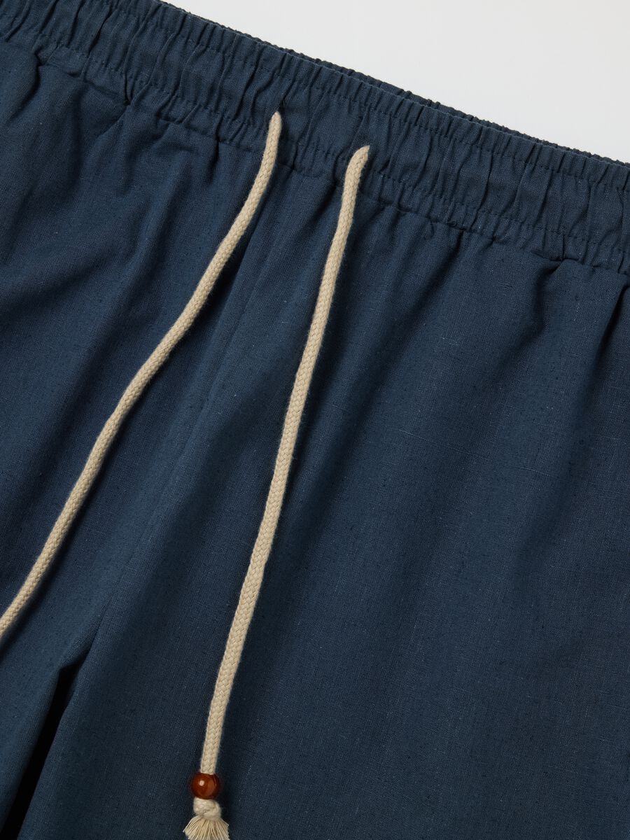 Blue pyjama shorts in cotton and linen_5