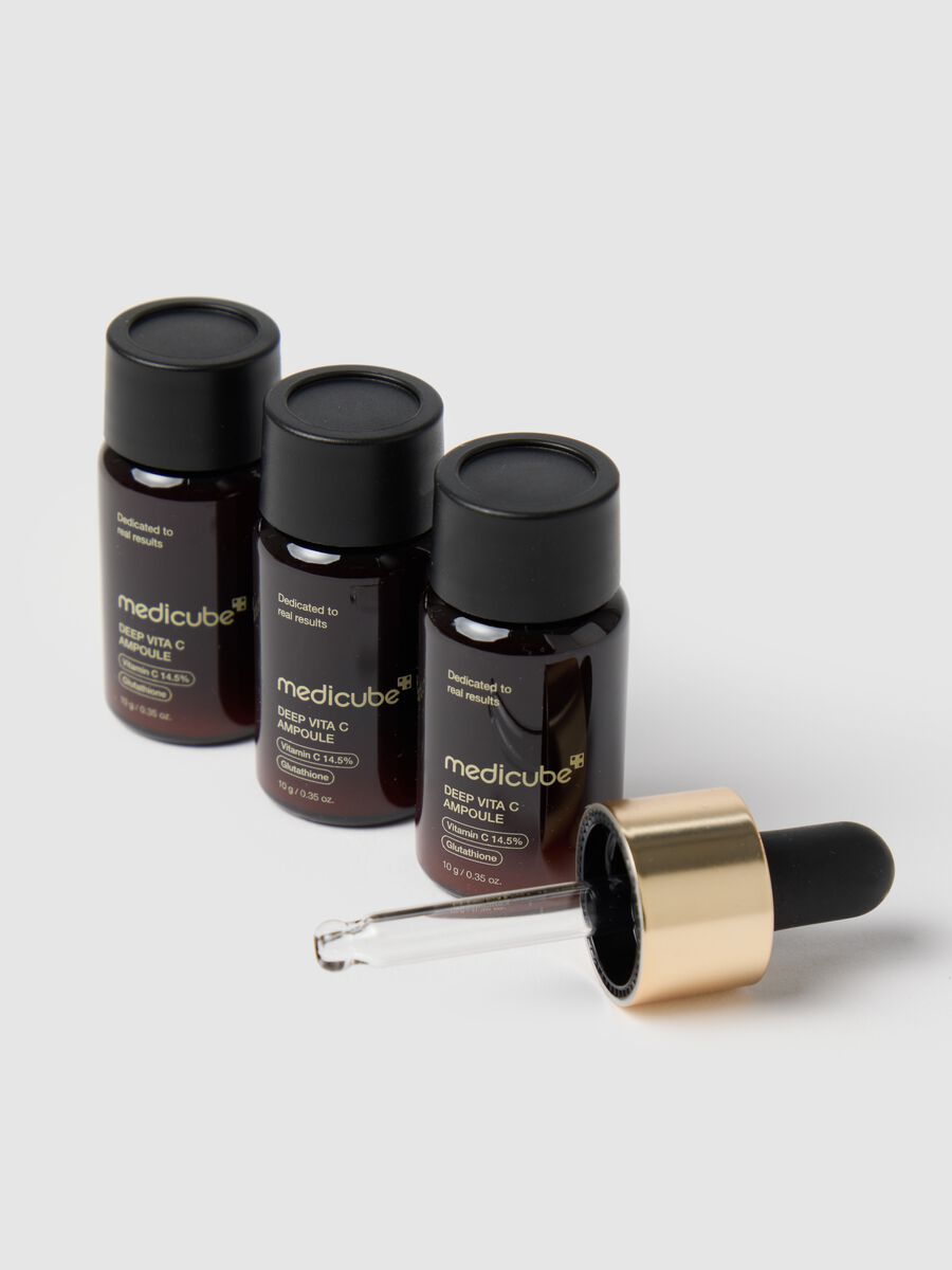 Medicube Deep Vita C Ampoule for Radiance and Nourishment_1
