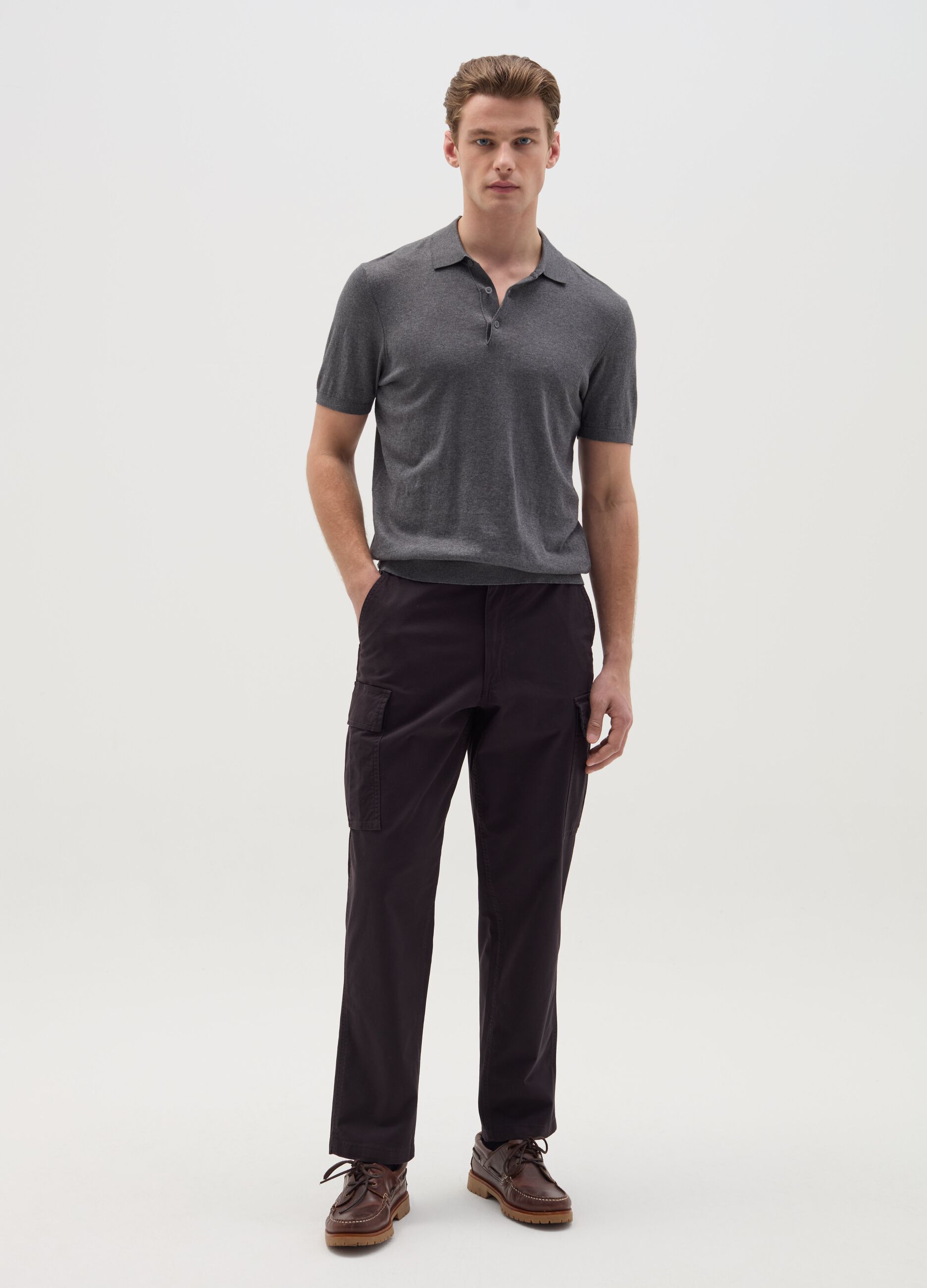 Cargo trousers with internal drawstring
