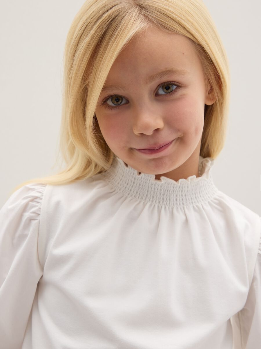 Maglia bianca da ragazza in misto cotone regular fit con ricami_2