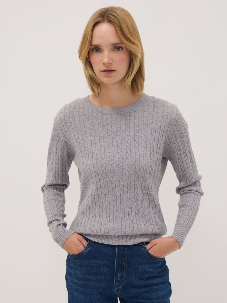 Grey viscose-blend cable-knit jumper, regular fit_1