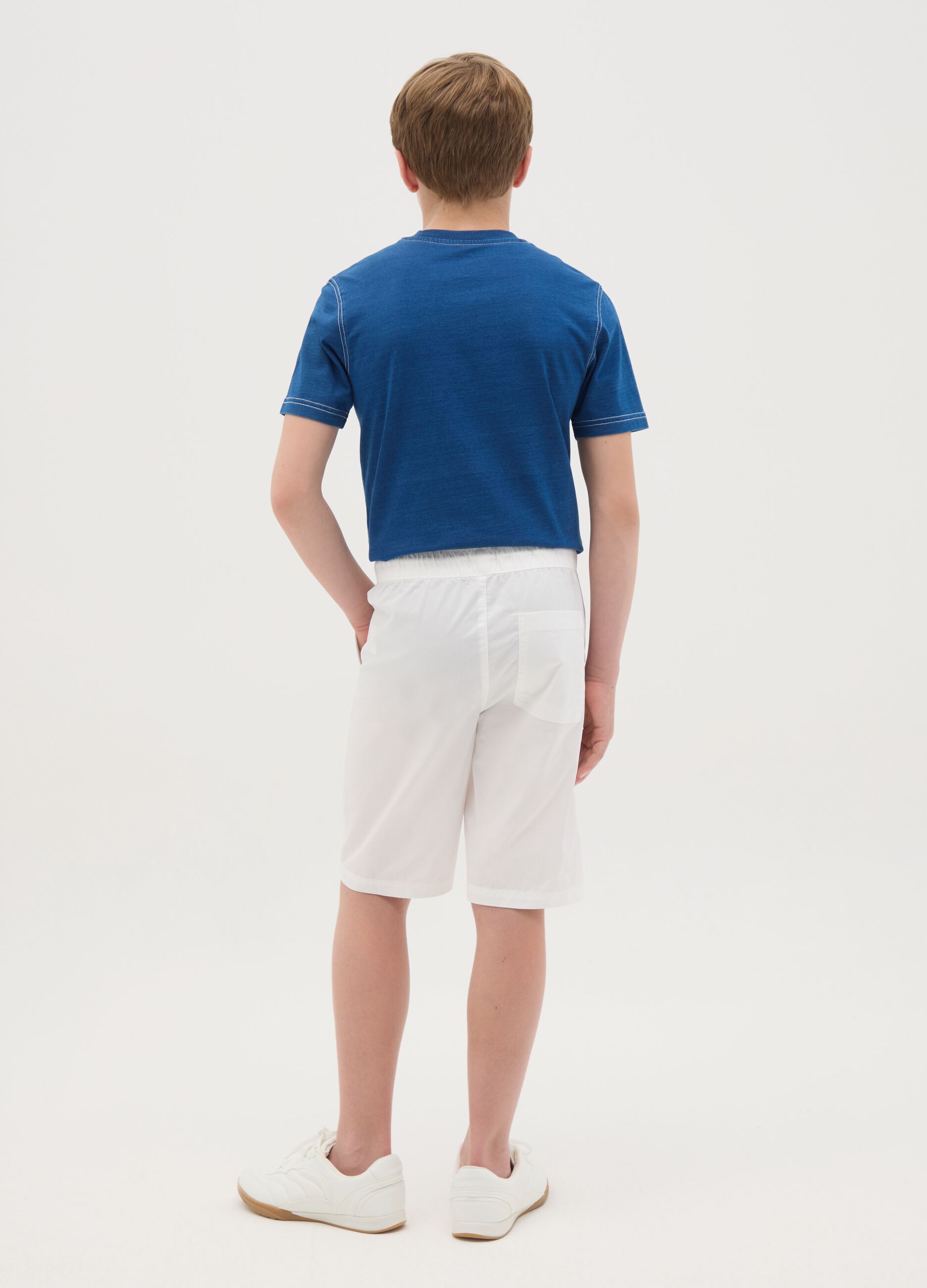 Shorts da ragazzo in puro cotone bianco regular fit con coulisse