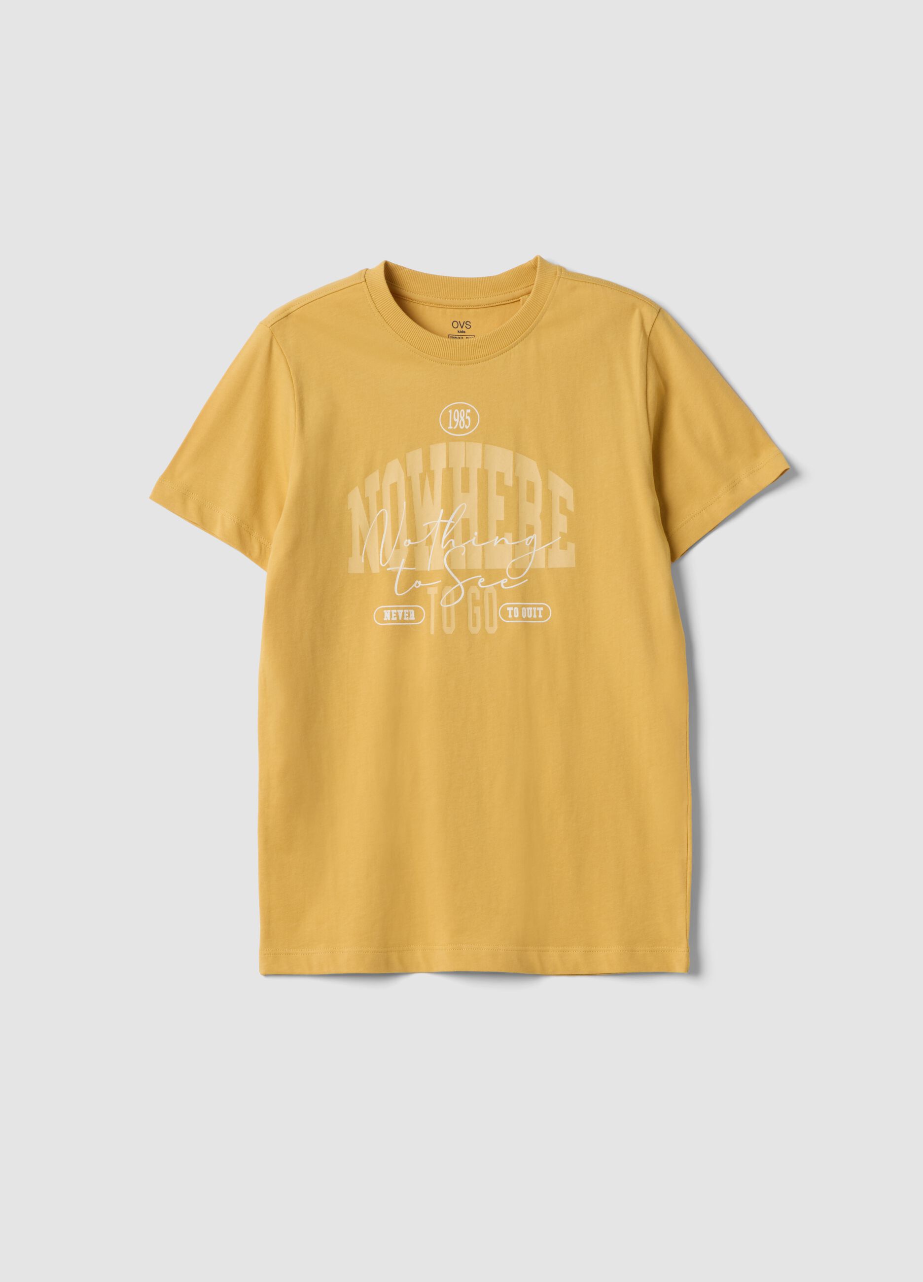 T-shirt gialla in puro cotone a maniche corte da ragazzo con stampa