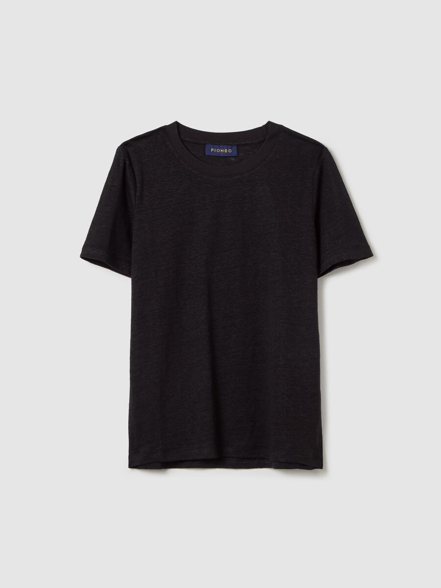 Short-sleeved T-shirt in black linen_4