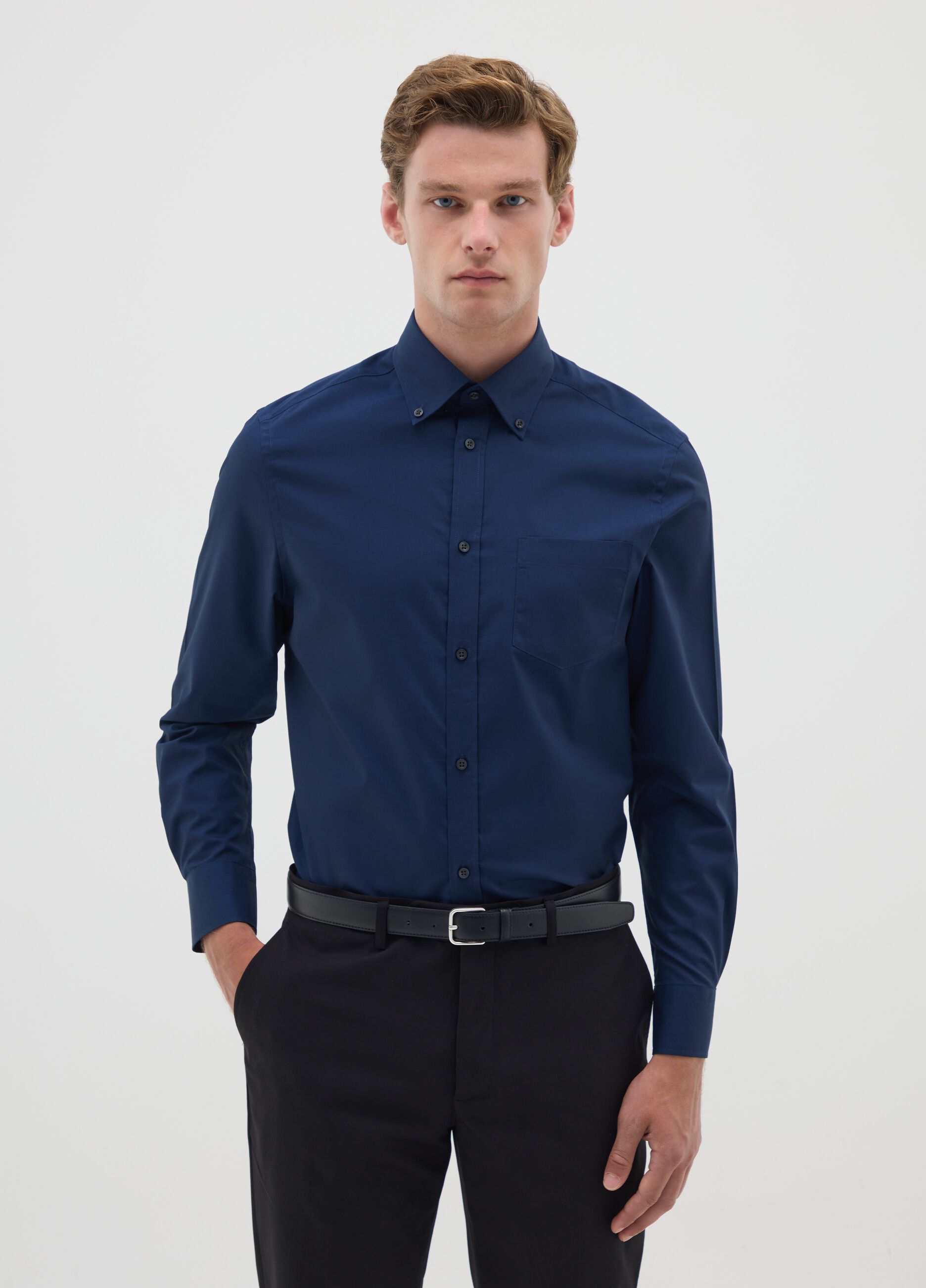 Men's blue cotton blend easy iron shirt