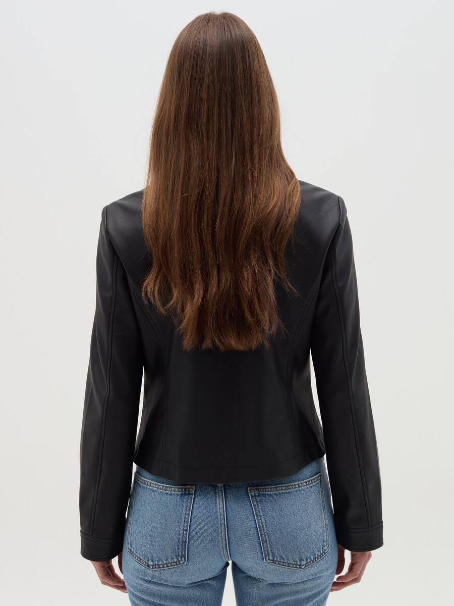 Short full-zip jacket with glossy effect_2