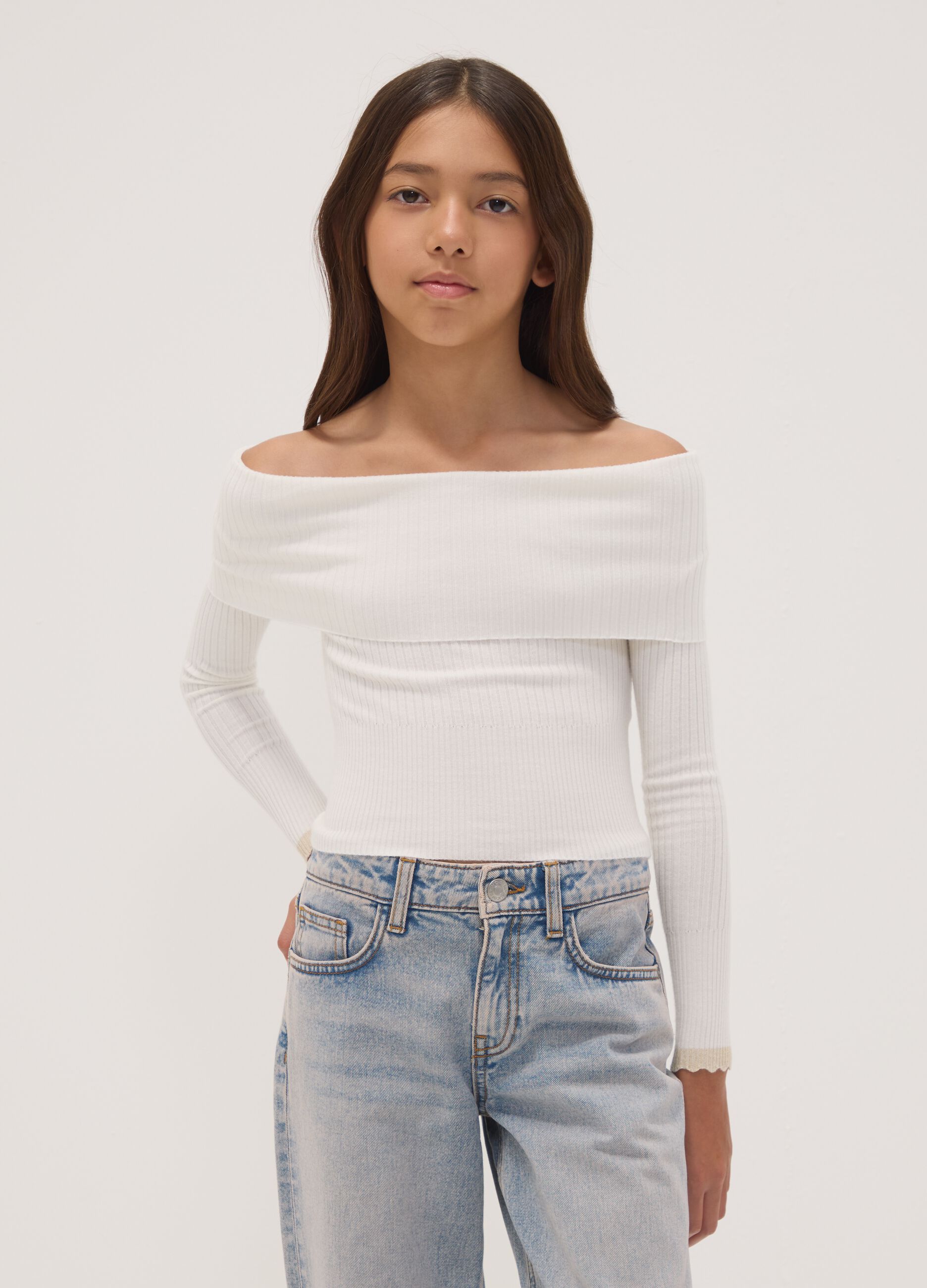 White viscose-blend fitted boat-neck top