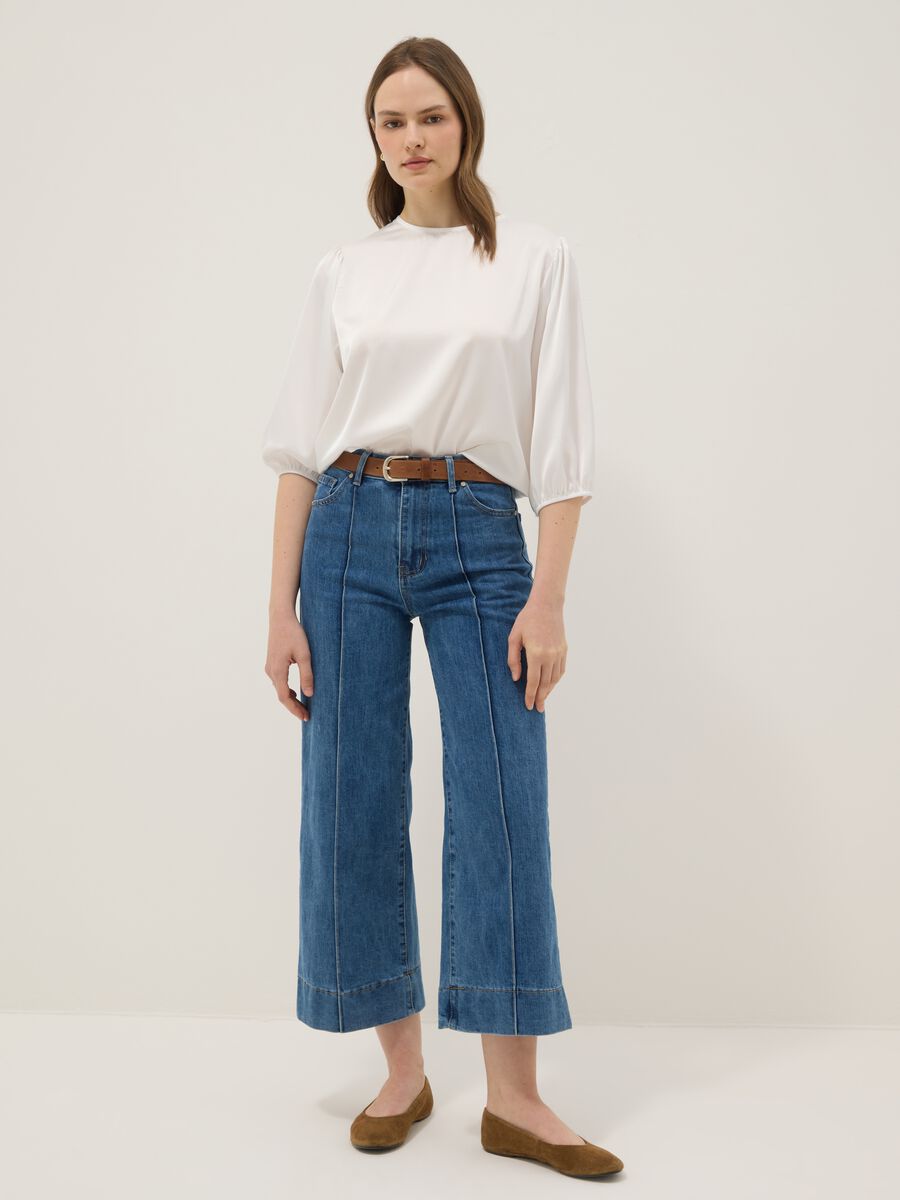White long-sleeve top with wide sleeves_2