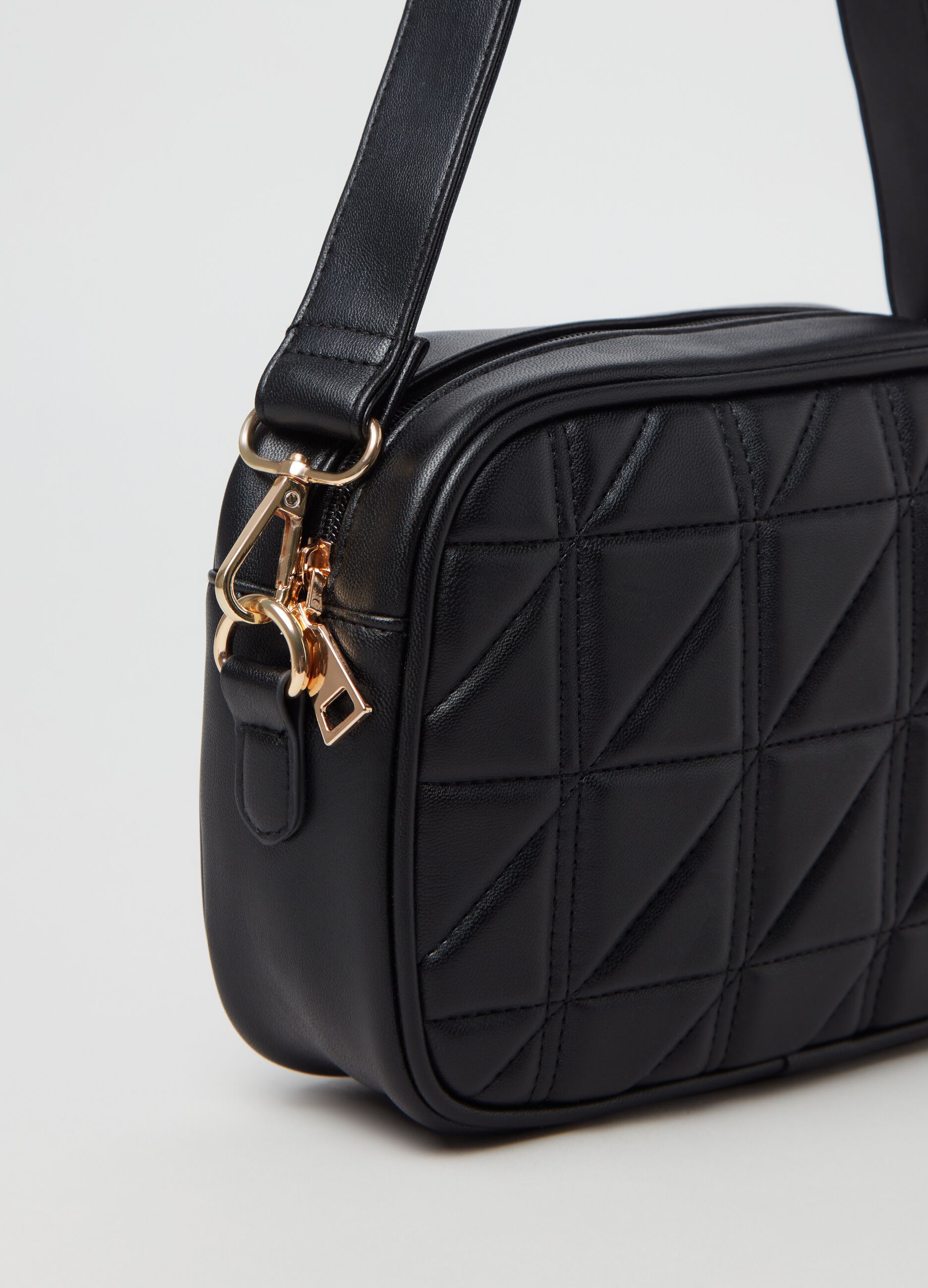 Borsa a tracolla con trama geometrica_1