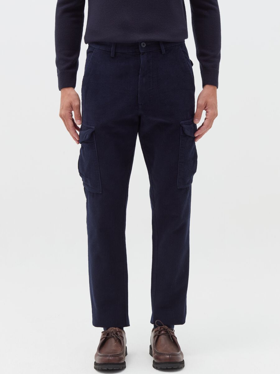 Cargo trousers in corduroy_0