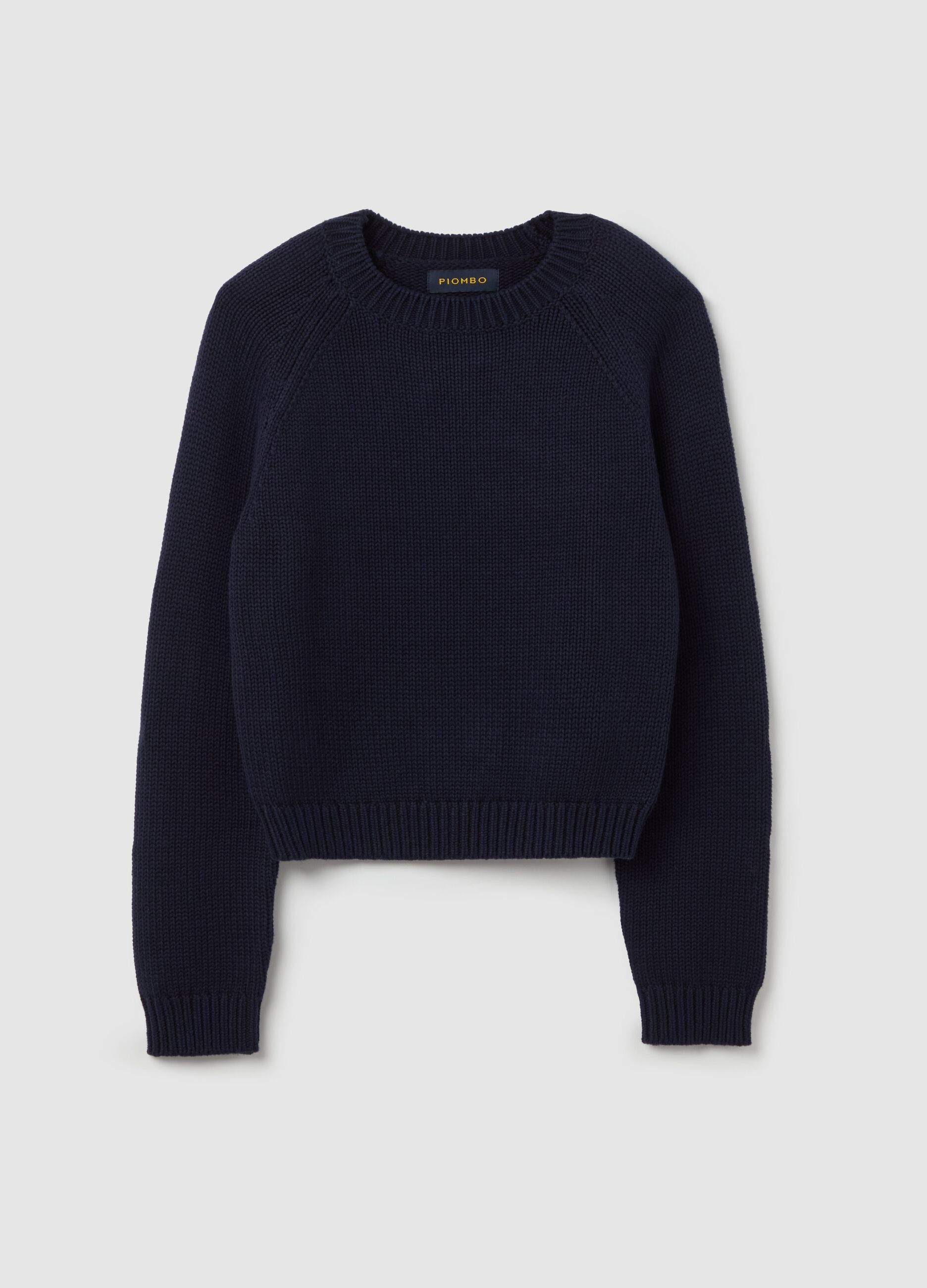 Cotton pullover with raglan sleeves