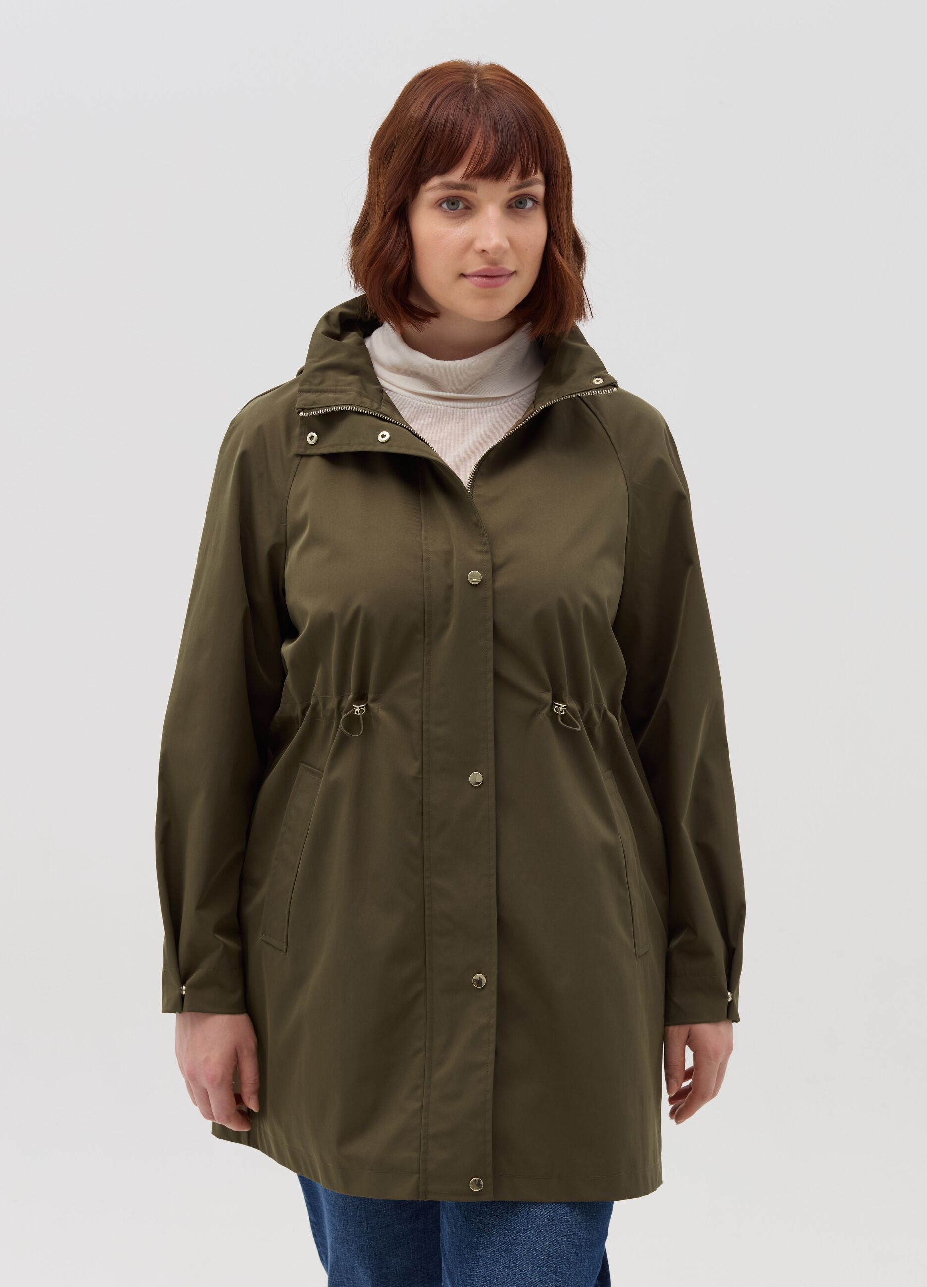 Curvy parka with hood