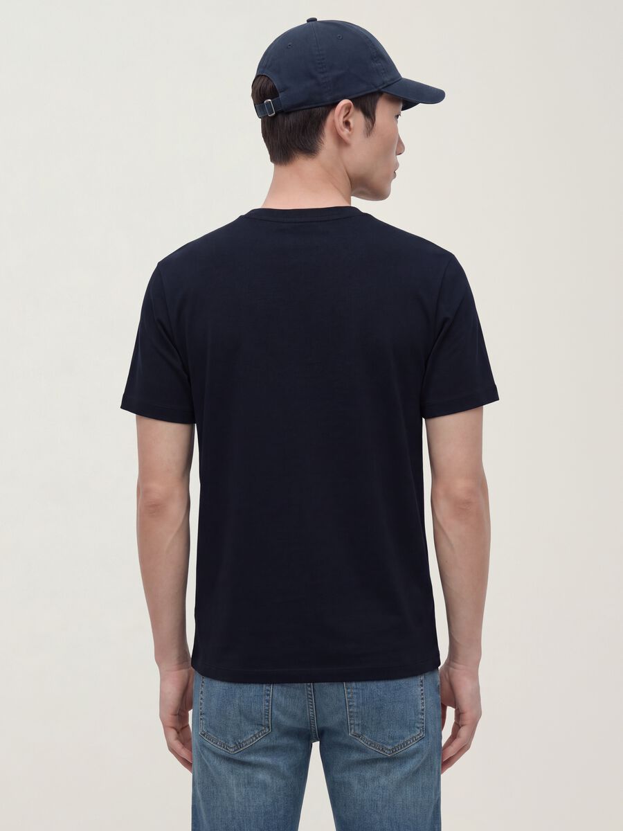 T-shirt nera in puro cotone mercerizzato a girocollo regular fit_2