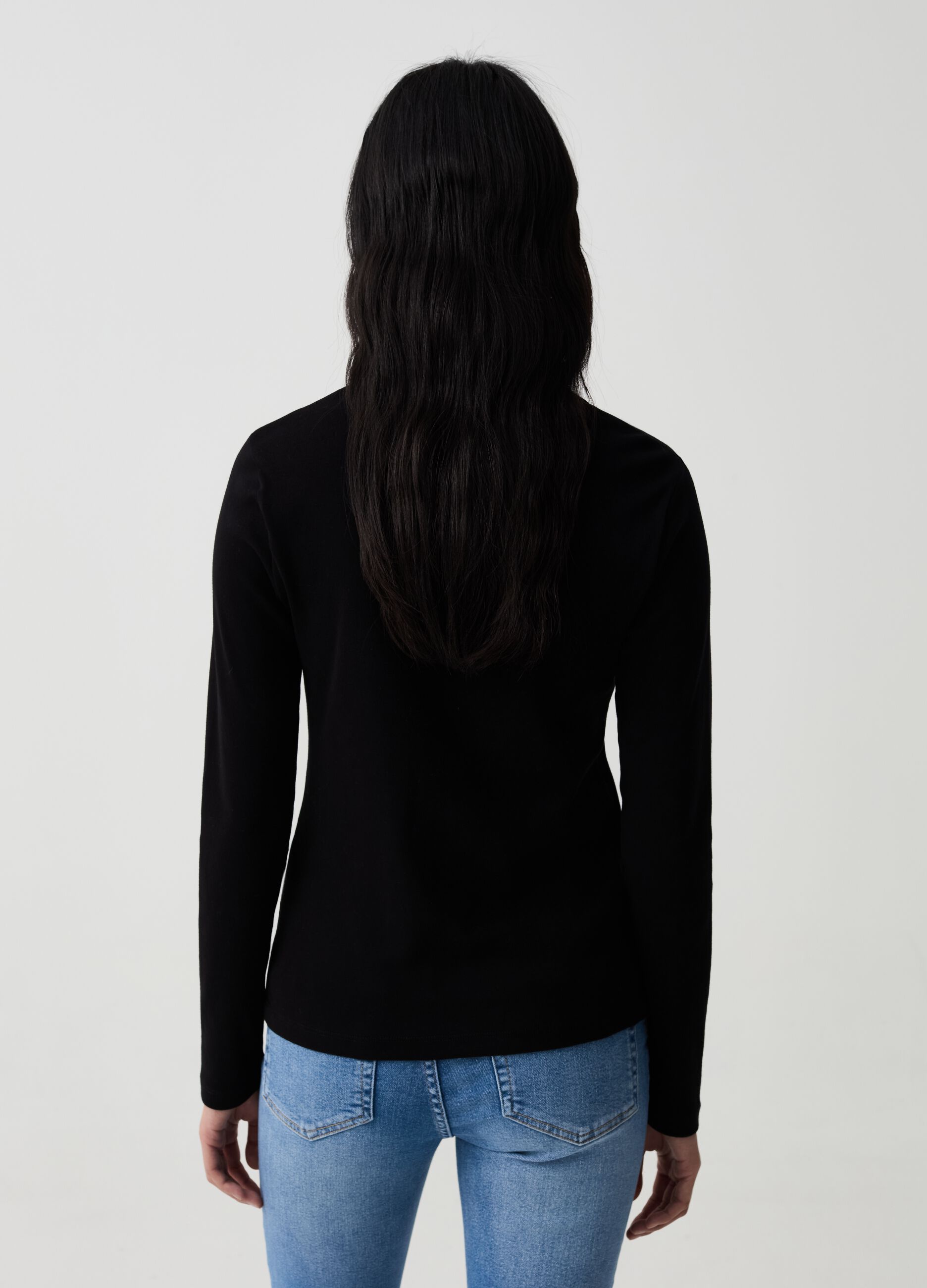 Long-sleeved T-shirt with polo neck