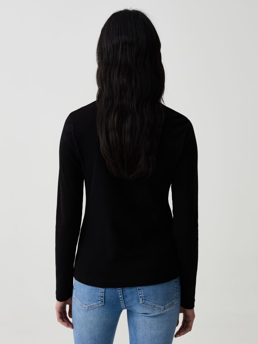 Long-sleeved T-shirt with polo neck_2
