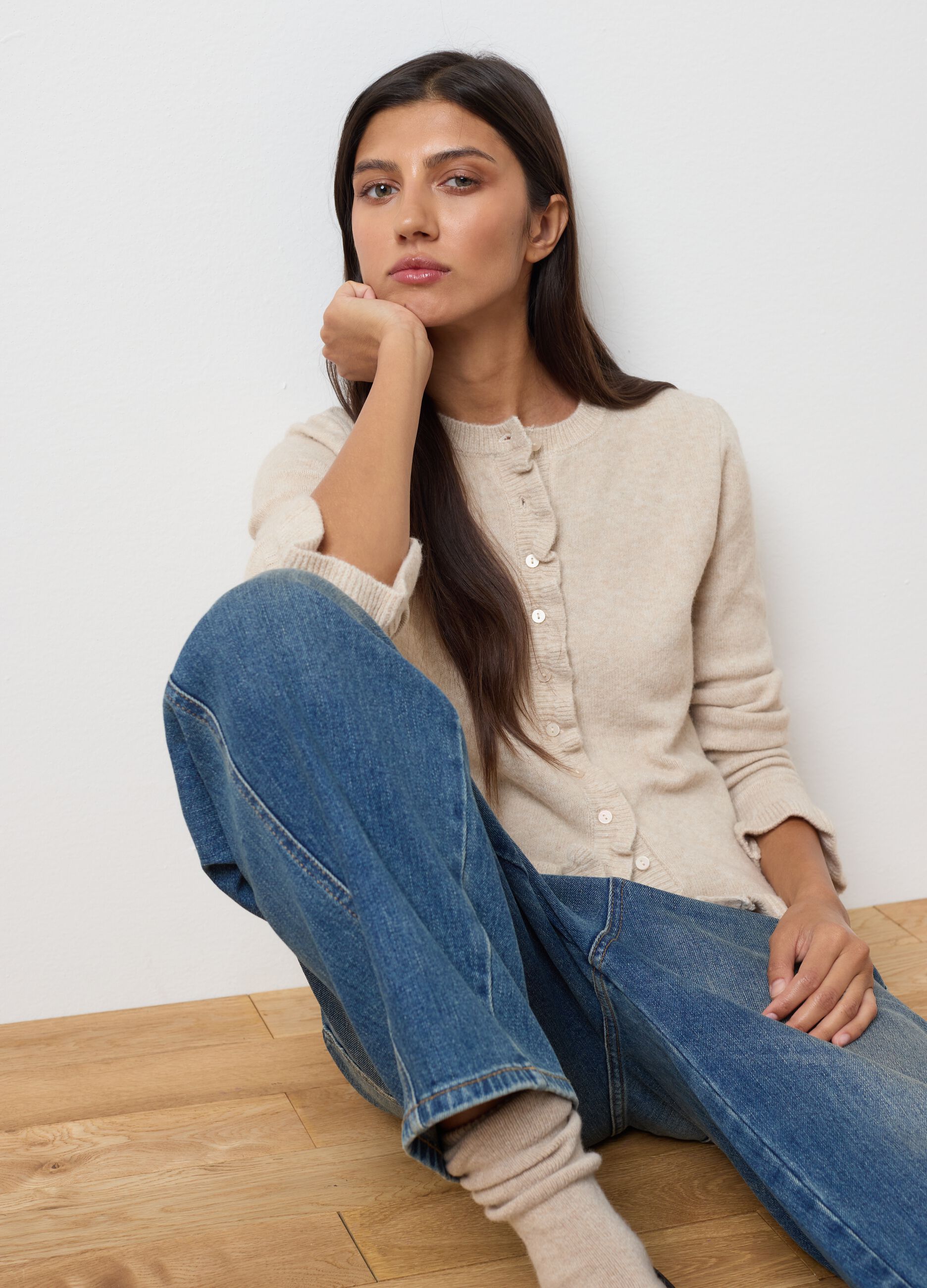 Cardigan beige regular fit con bottoni