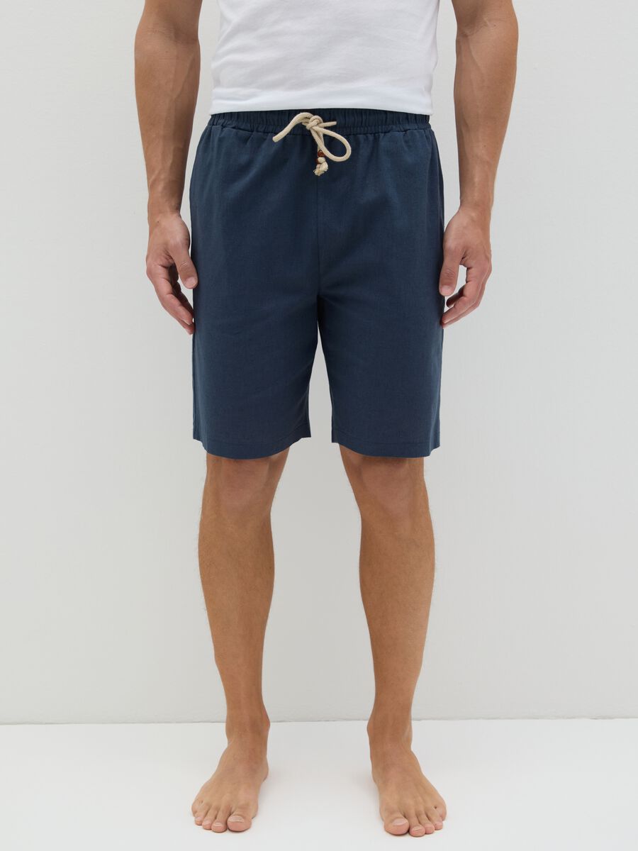 Blue pyjama shorts in cotton and linen_1
