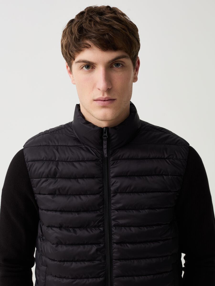 Ultralight quilted gilet with high neck_1